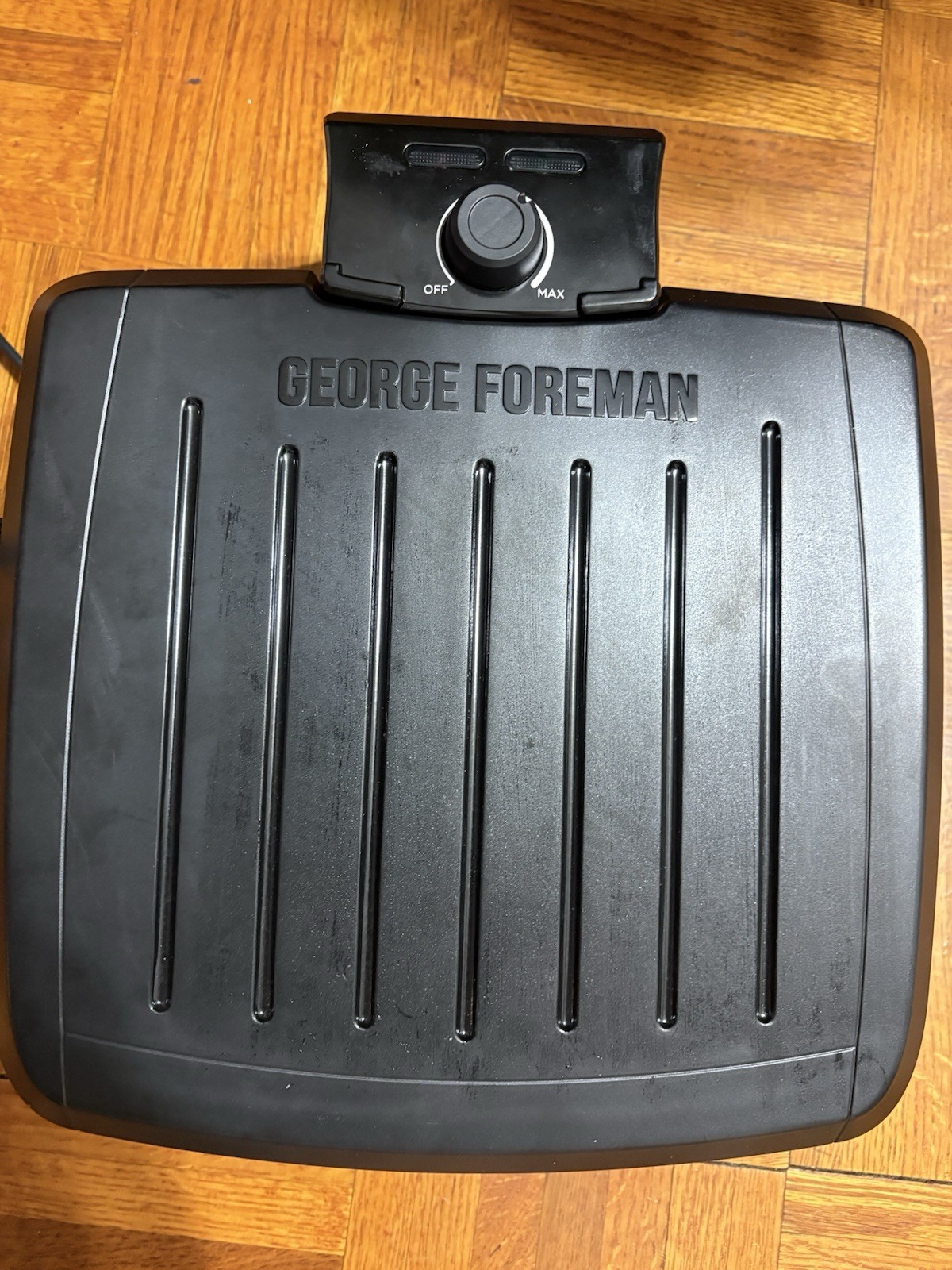 George Foreman – GRECV075B – 5-Serving Submersible Grill – Black Plates