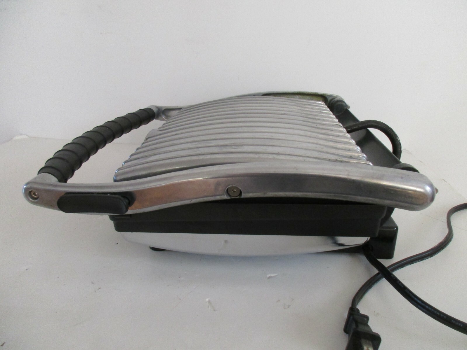 VillaWare 2160 Uno Panini Grill Electric Sandwich Maker Press Machine 1400 Watts
