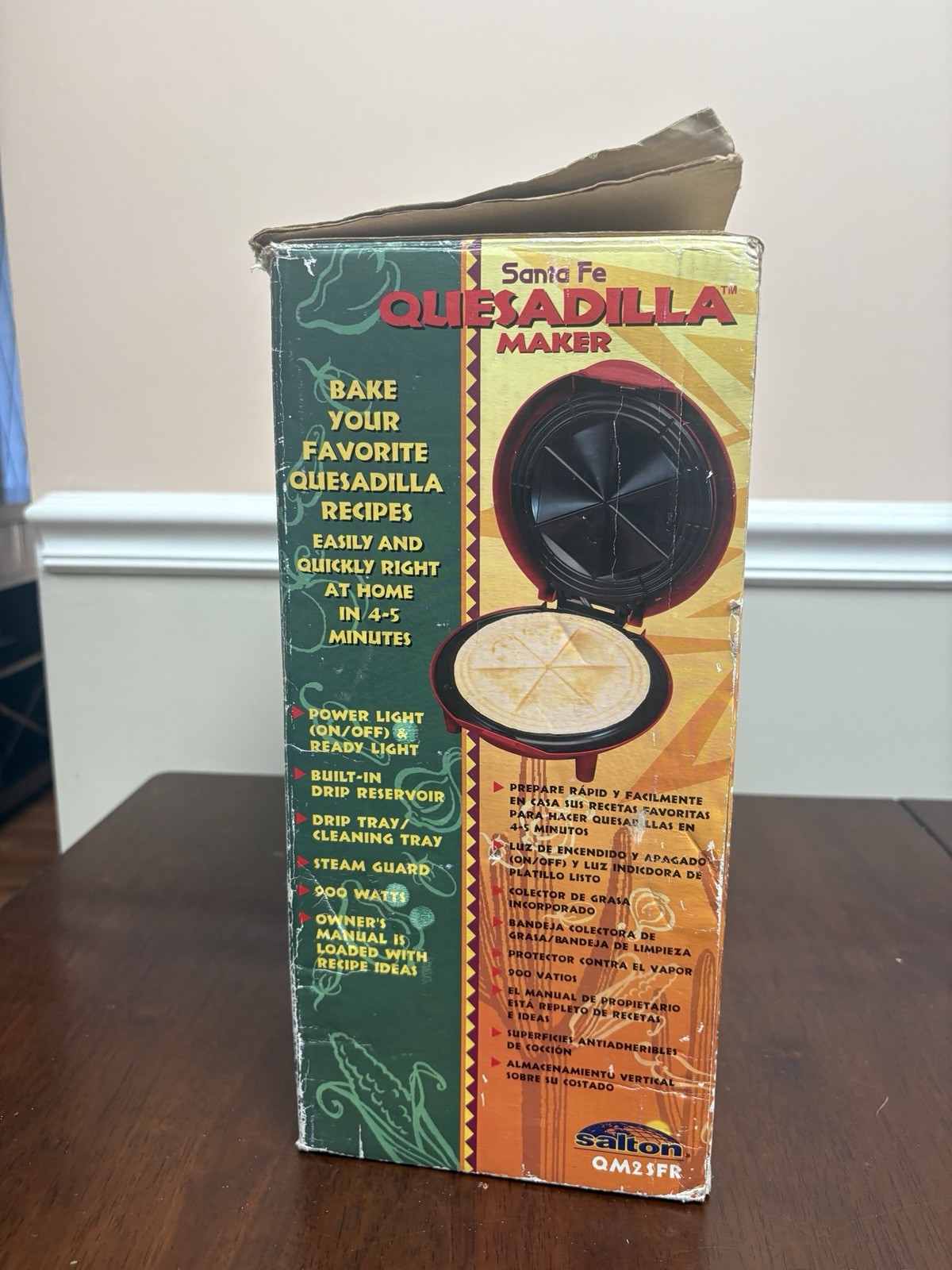 Salton Santa Fe Quesadilla Maker QM2SFR Red 12″ New Open Box