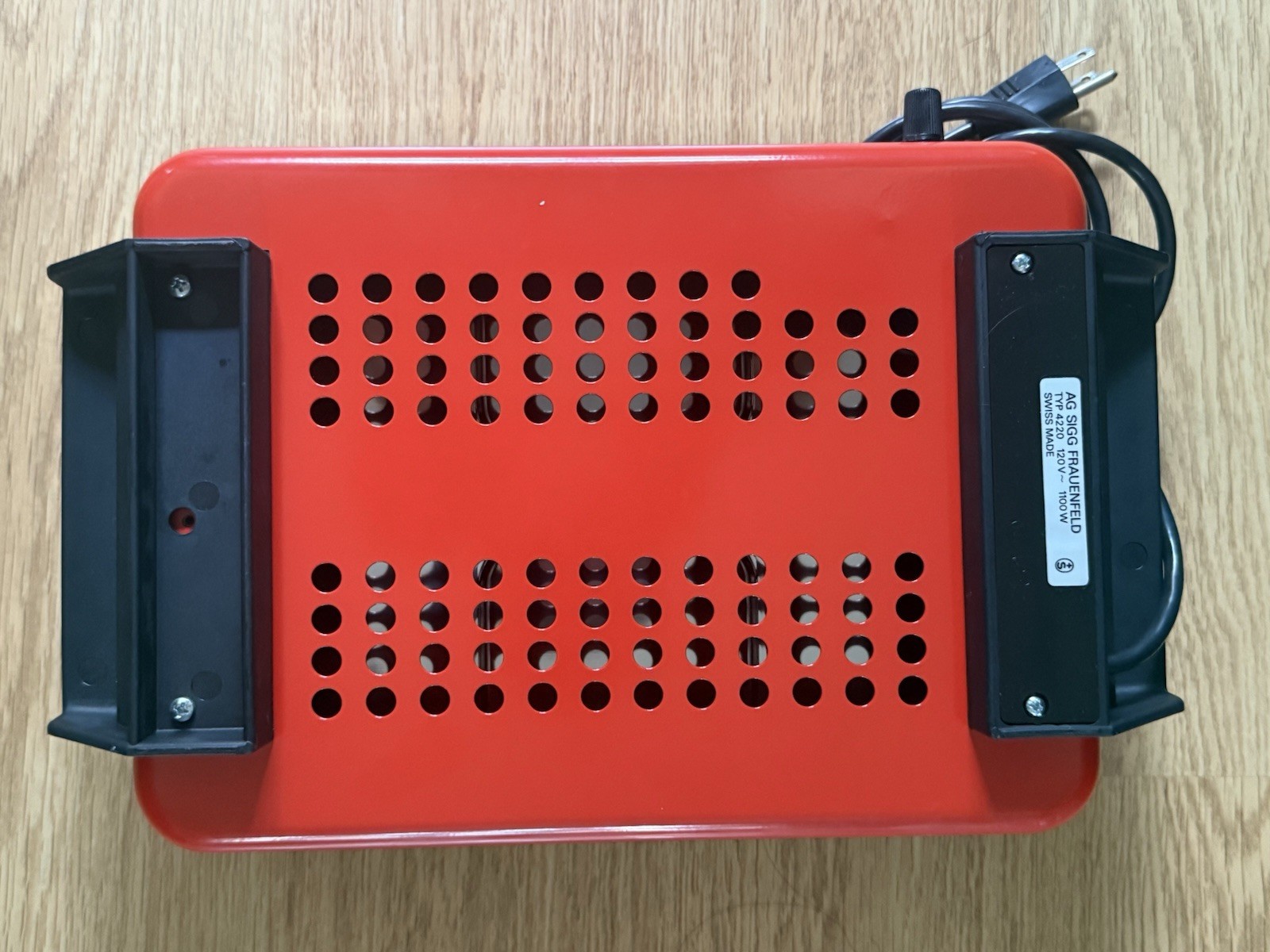 Vintage SIGG Elektro Tabletop Raclette Grill, Type 4220, Made In Switzerland