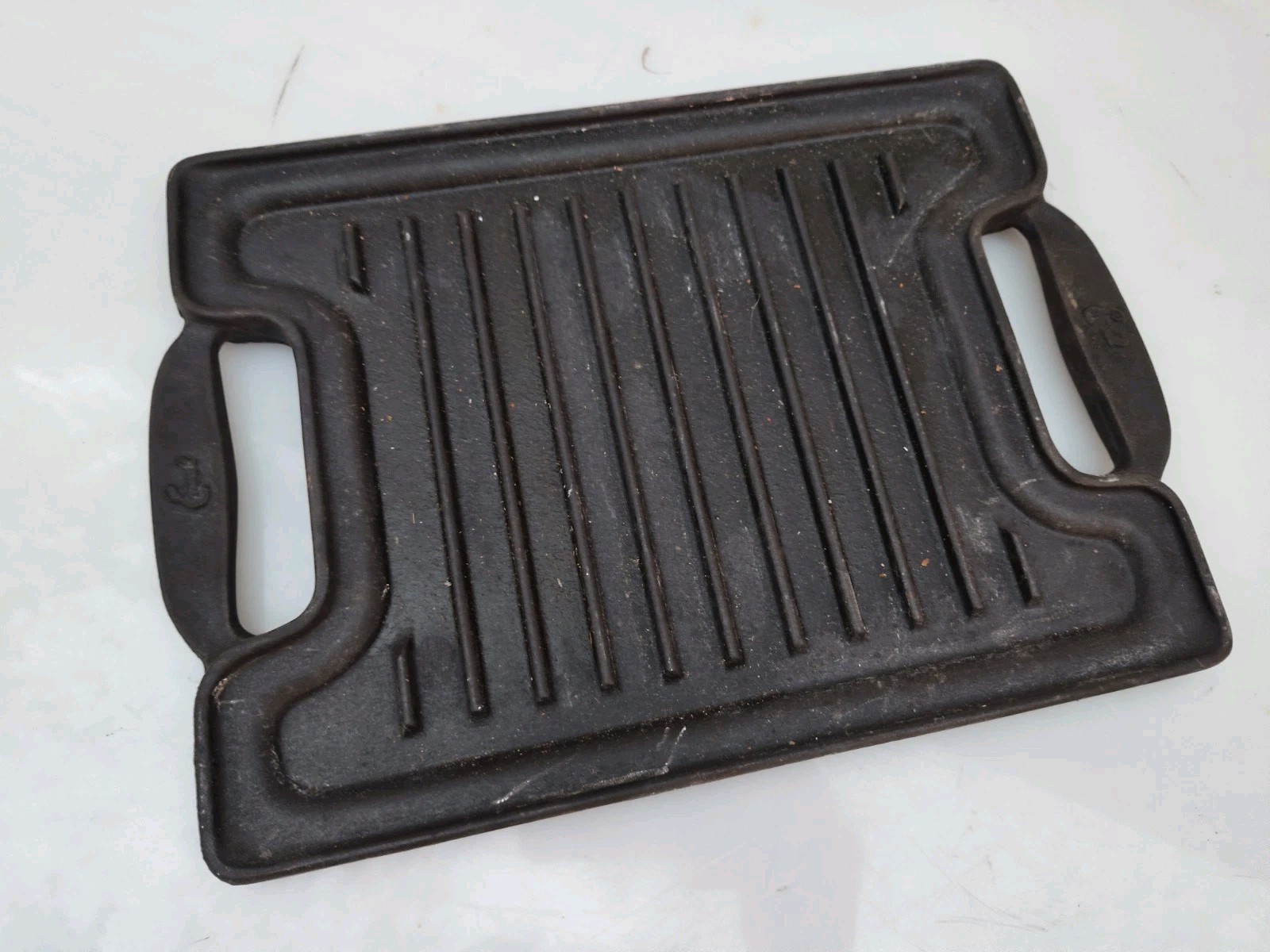 Emeril Cast Iron Enameled Reversible Grill/Griddle. Emerilware. USED