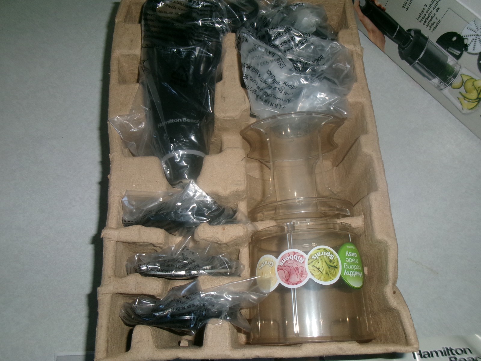 HAMILTON BEACH 3 IN 1 SPIRQLIZER! BOX OPEN BUT NEVER UNPACKED !