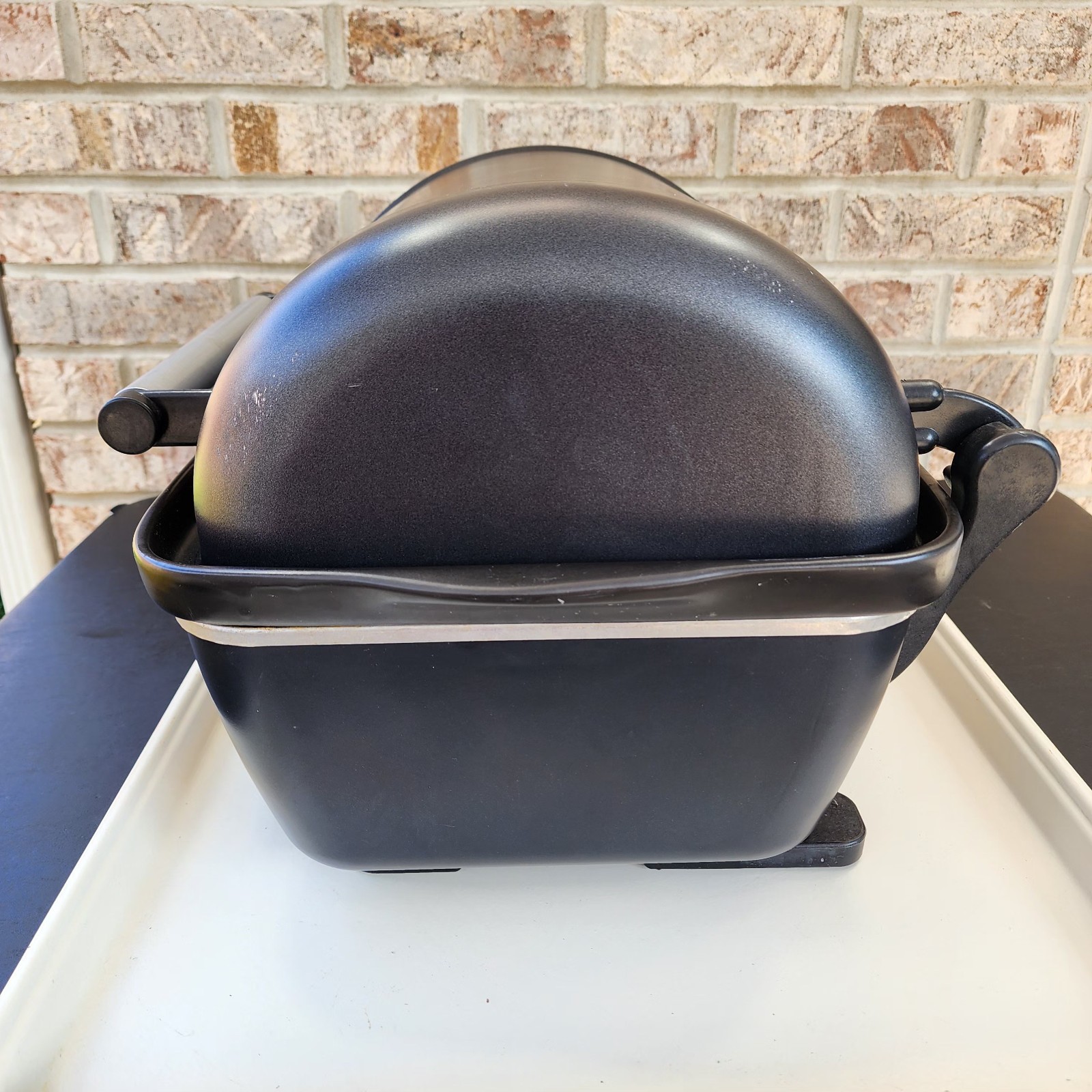 RIVAL Crock Pot BBQ Pit Indoor Countertop Slow Roaster Meat Grill BB100 Tested
