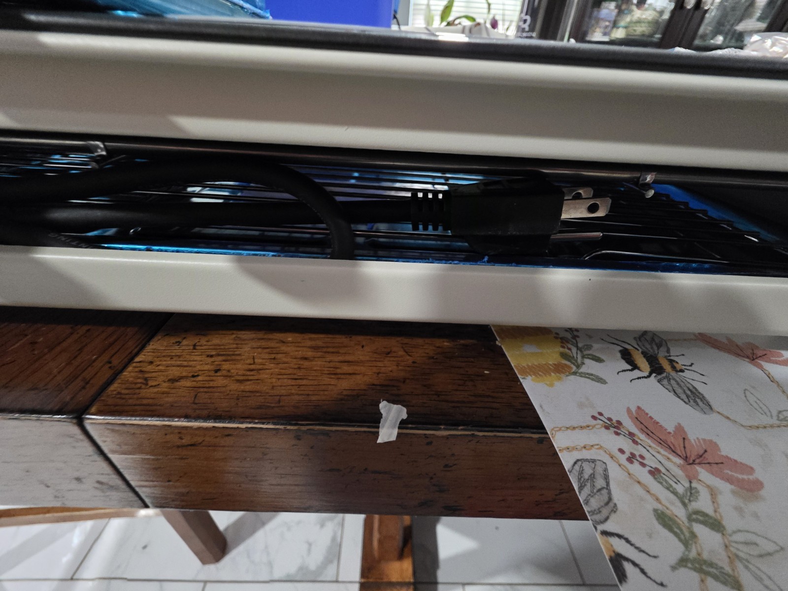 Bosch HMT72M450 Indoor Electric Grill, Temperature Control, Blue Trays