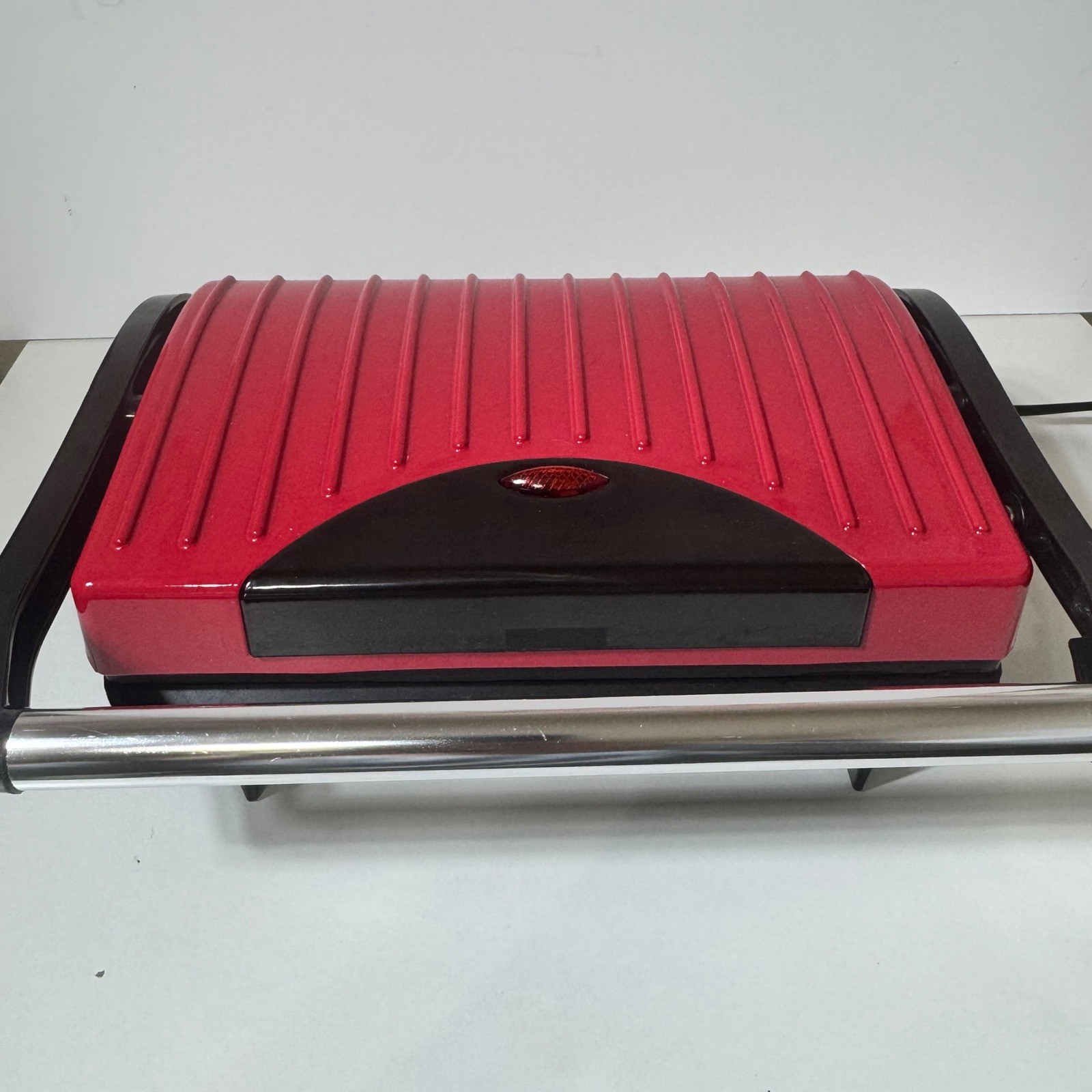 Huayu SW100 Electric Panini Press Indoor Grill Red Black 760W Non Stick Small