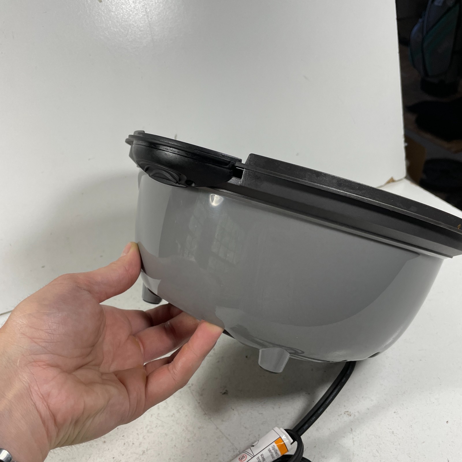Pampered Chef Electric Pop & Stir Popcorn Maker .Candieds Nuts As Well 100896