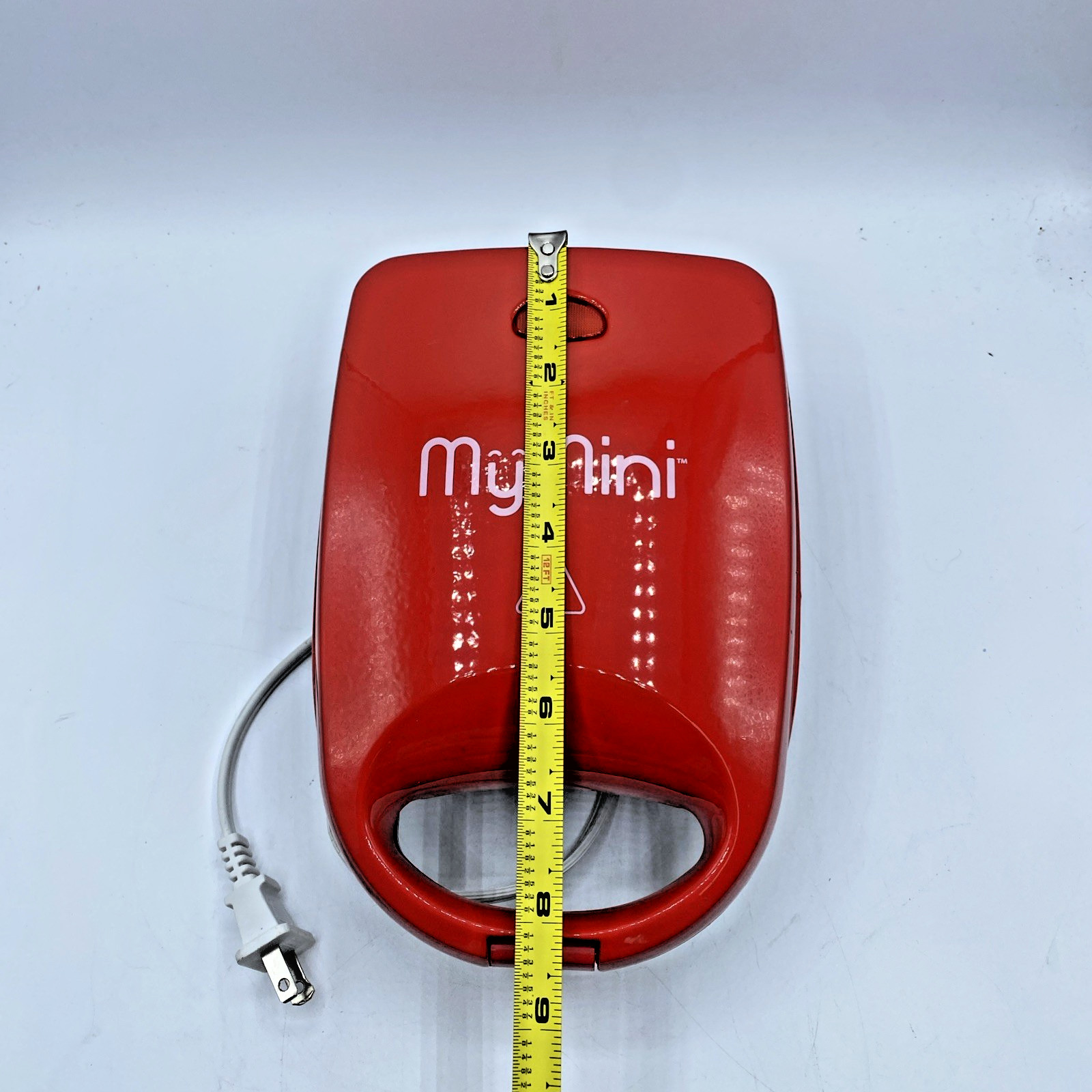 Nostalgia MyMini Compact Sandwich Maker & Grill, Red – Great for Small Spaces