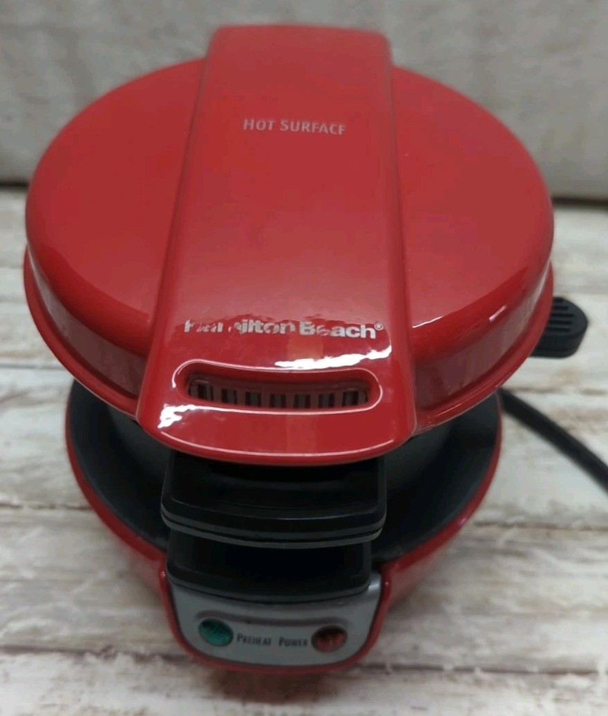 Hamilton Beach Breakfast Sandwich Maker – Red ST29