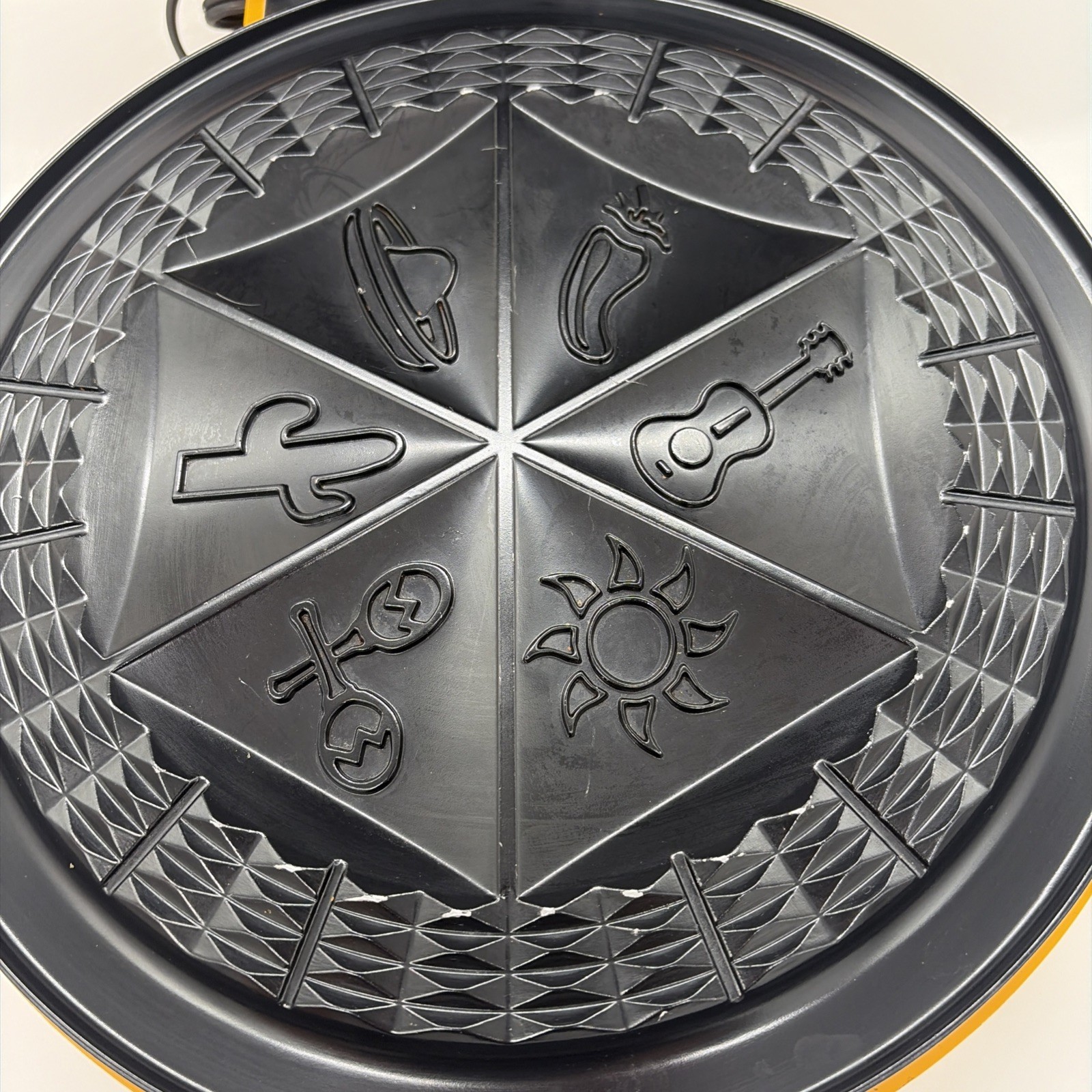 Rival 12″ Yellow Quesadilla Maker 900 Watts Model QM100 For 10-12” Tortillas EUC
