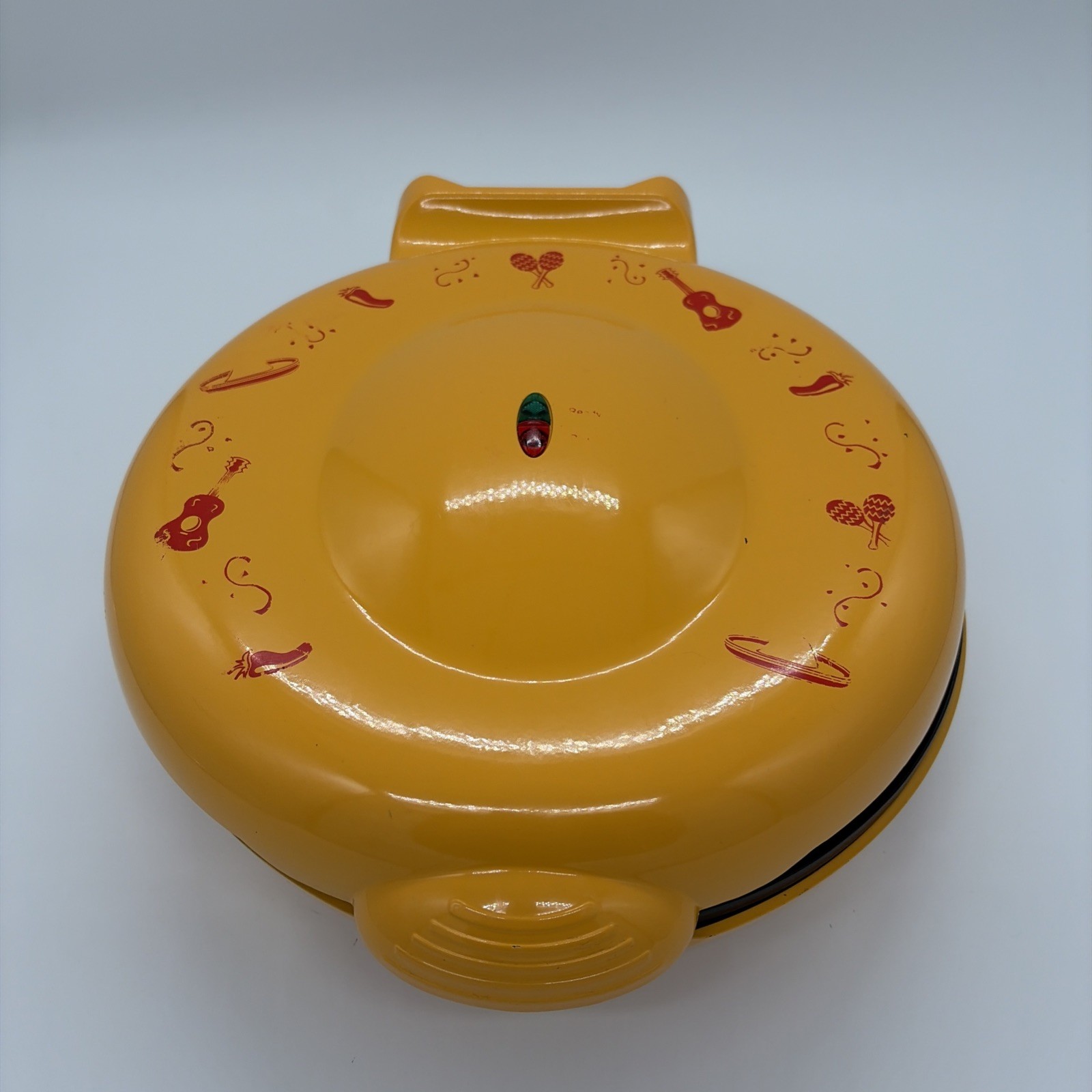 Rival 12″ Yellow Quesadilla Maker 900 Watts Model QM100 For 10-12” Tortillas EUC