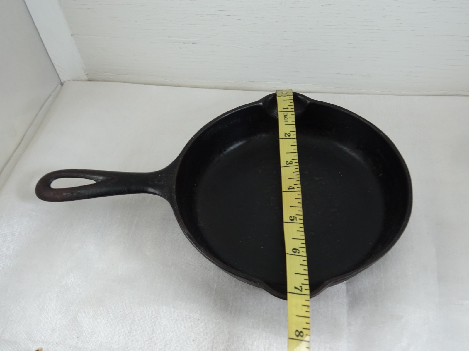 Vintage Griswold USA 3 Cast Iron Skillet Frying Pan 7″