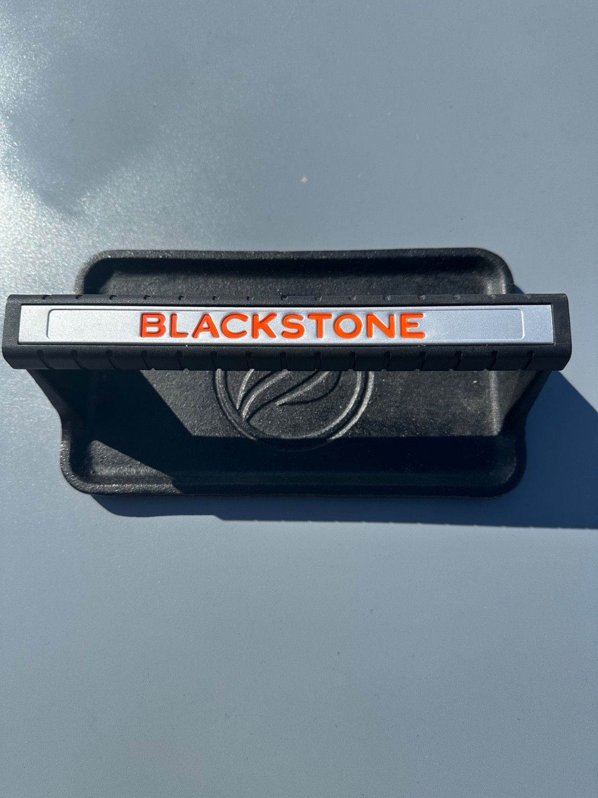 Blackstone Cast Iron Griddle Grill Press meat 5.5” X 10” 4.5lbs Quality