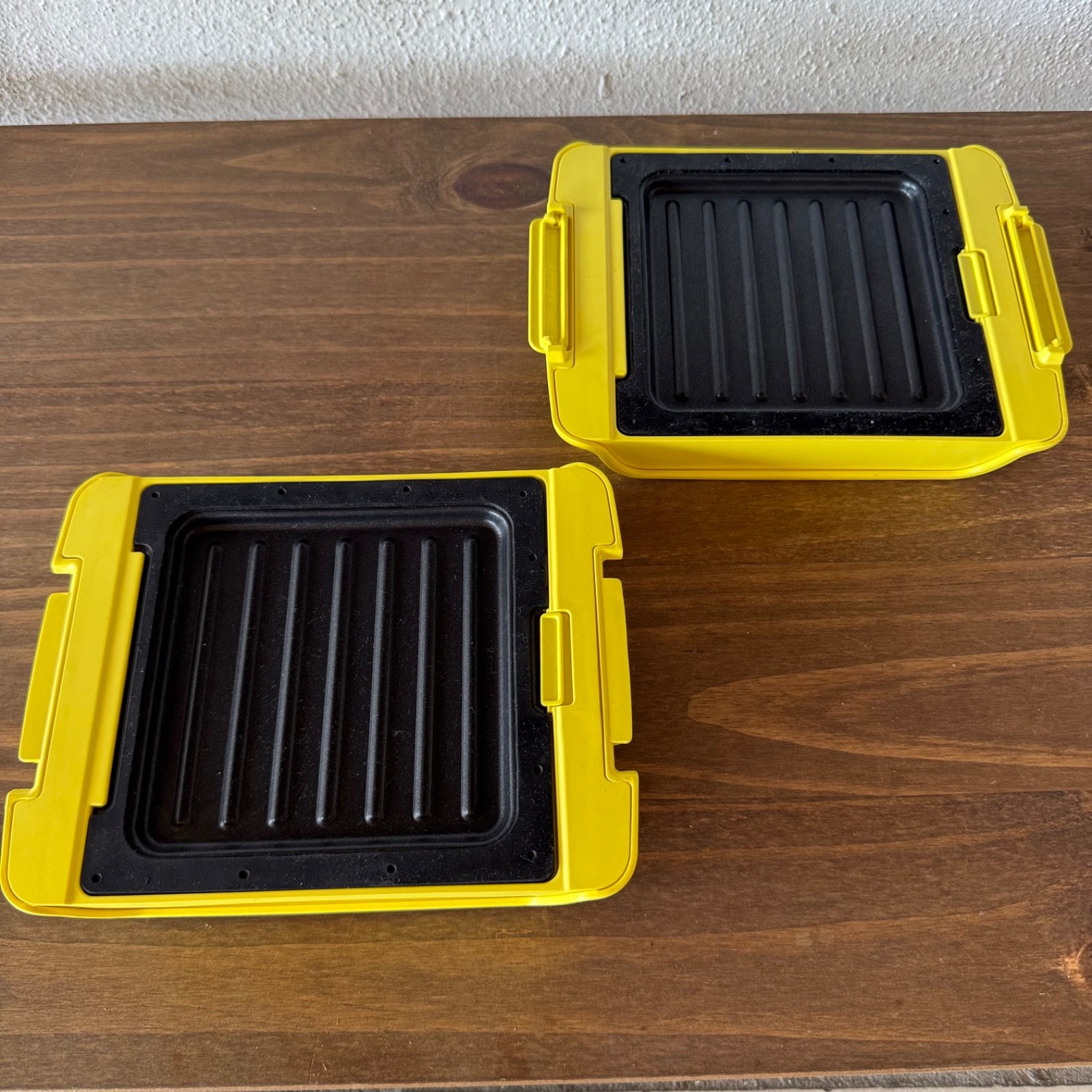 Consul Yellow Microwave Sandwich Maker Nonstick Grill Press Brazil Retro Style