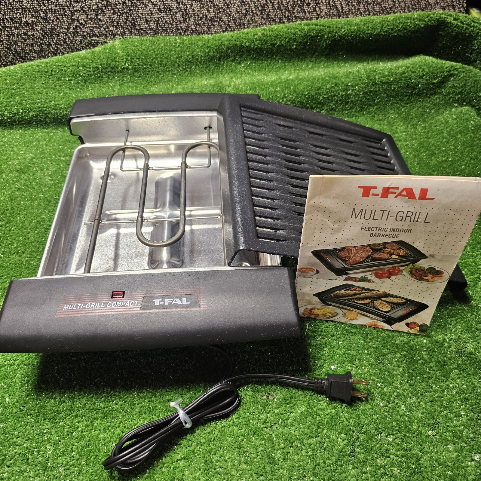NWOB T-Fal Multi-Grill Compact Indoor Electric Barbecue Smokefree 1543 Series 1