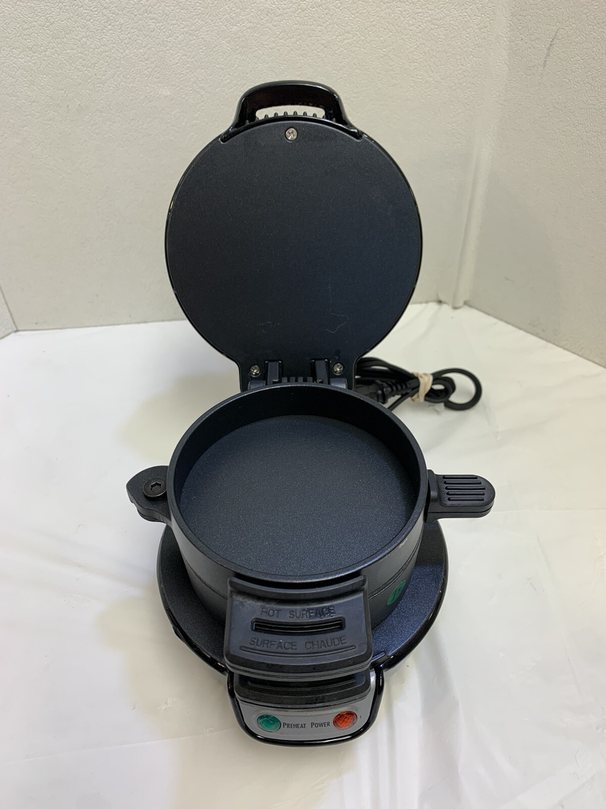 Hamilton Beach Breakfast Sandwich Maker 25477