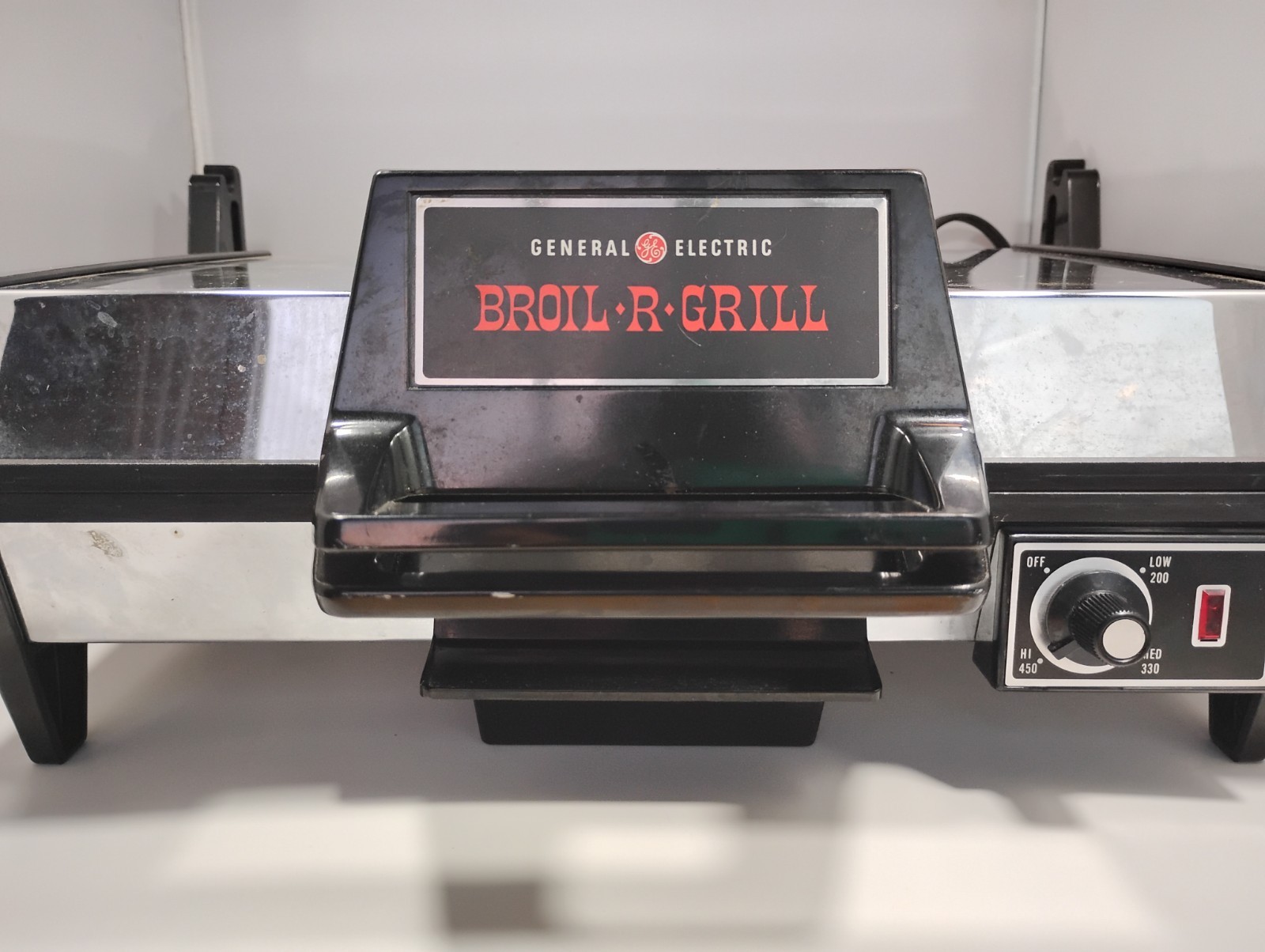 Vintage General Electric GE Broil R Grill Chrome Electric Broiler 3820-112