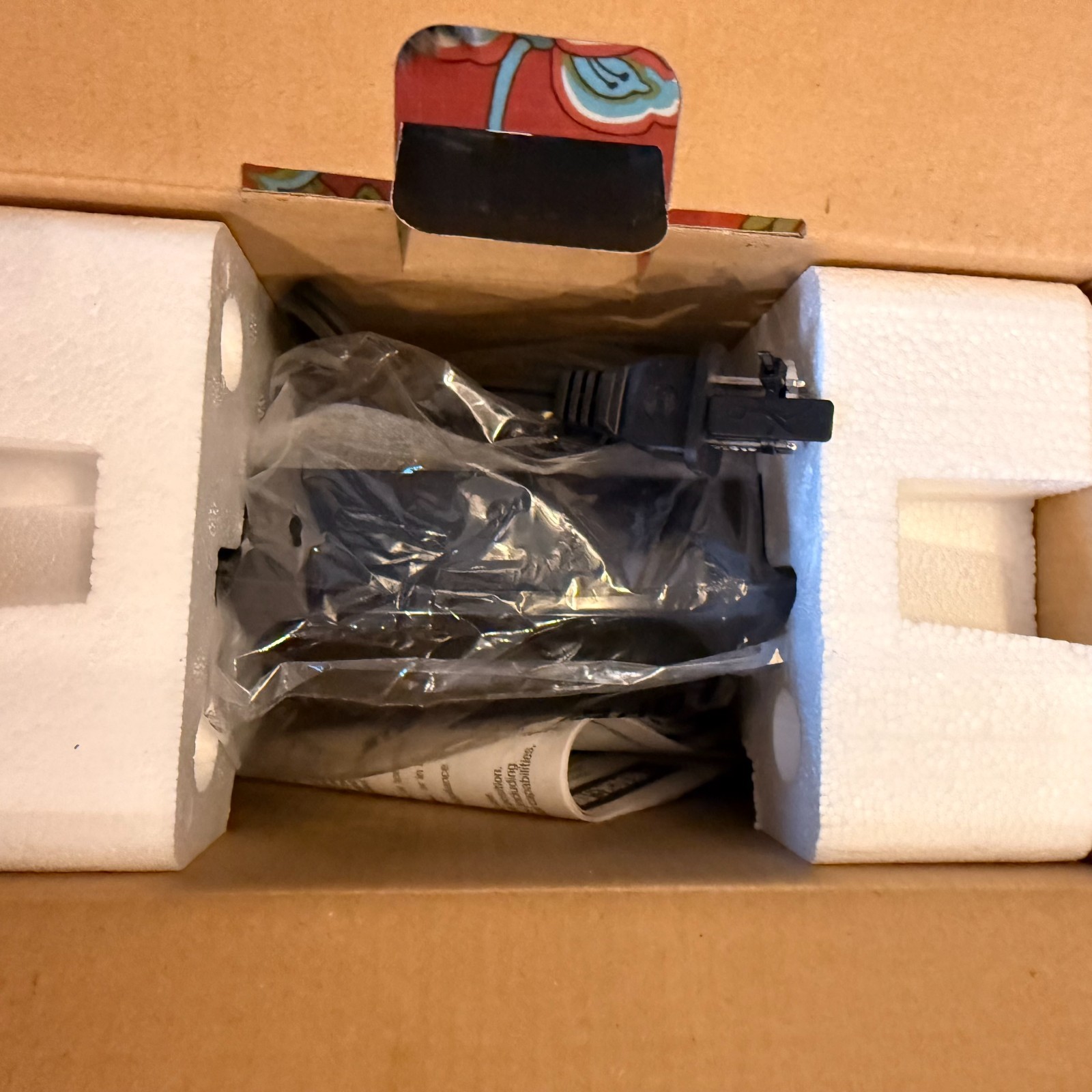 Black & Decker 2-Serving Grill Model GR9040B New in Box