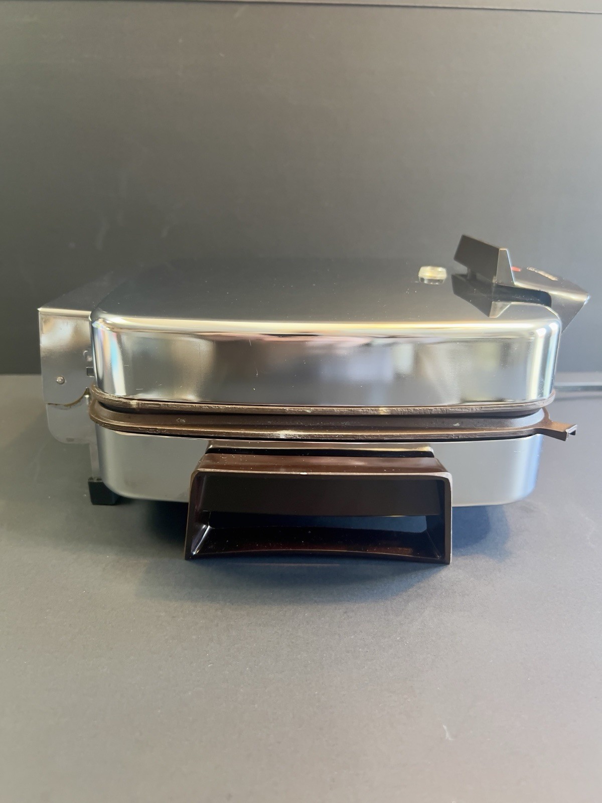Vintage Toastmaster Electric Griddle / Sandwich Maker Tested Works – Chrome USA
