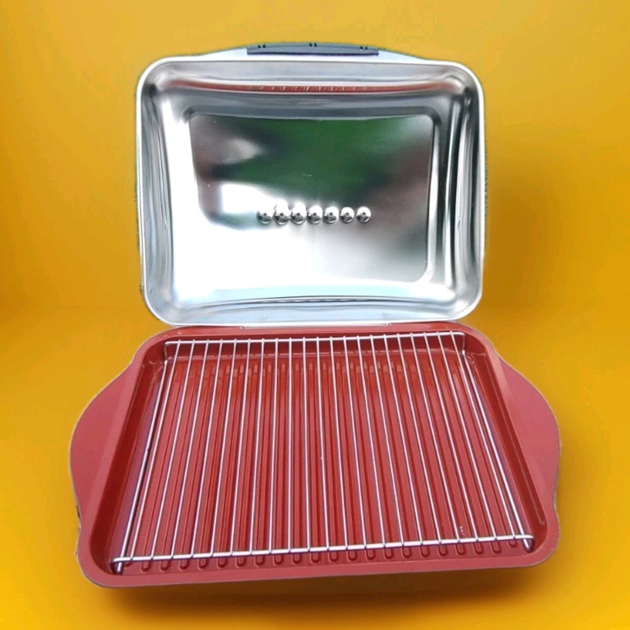 Gotham Steel Non Electric Hooded Stove Top Grill 18x13in