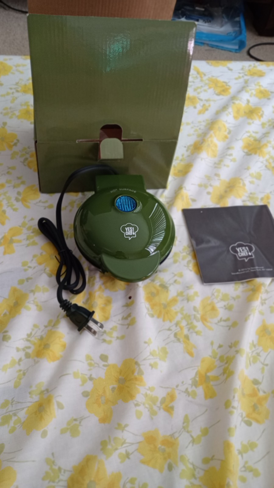 Yes! Chef Personal Griddle 1000W Electric Round Green Non-Stick Cool Touch