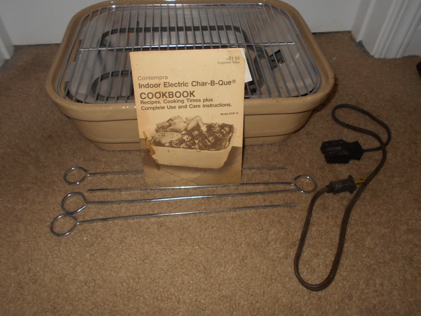 Pre-owned Vintage Contempra Electric Indoor Stoneware Grill-ette ECB 72 No Box