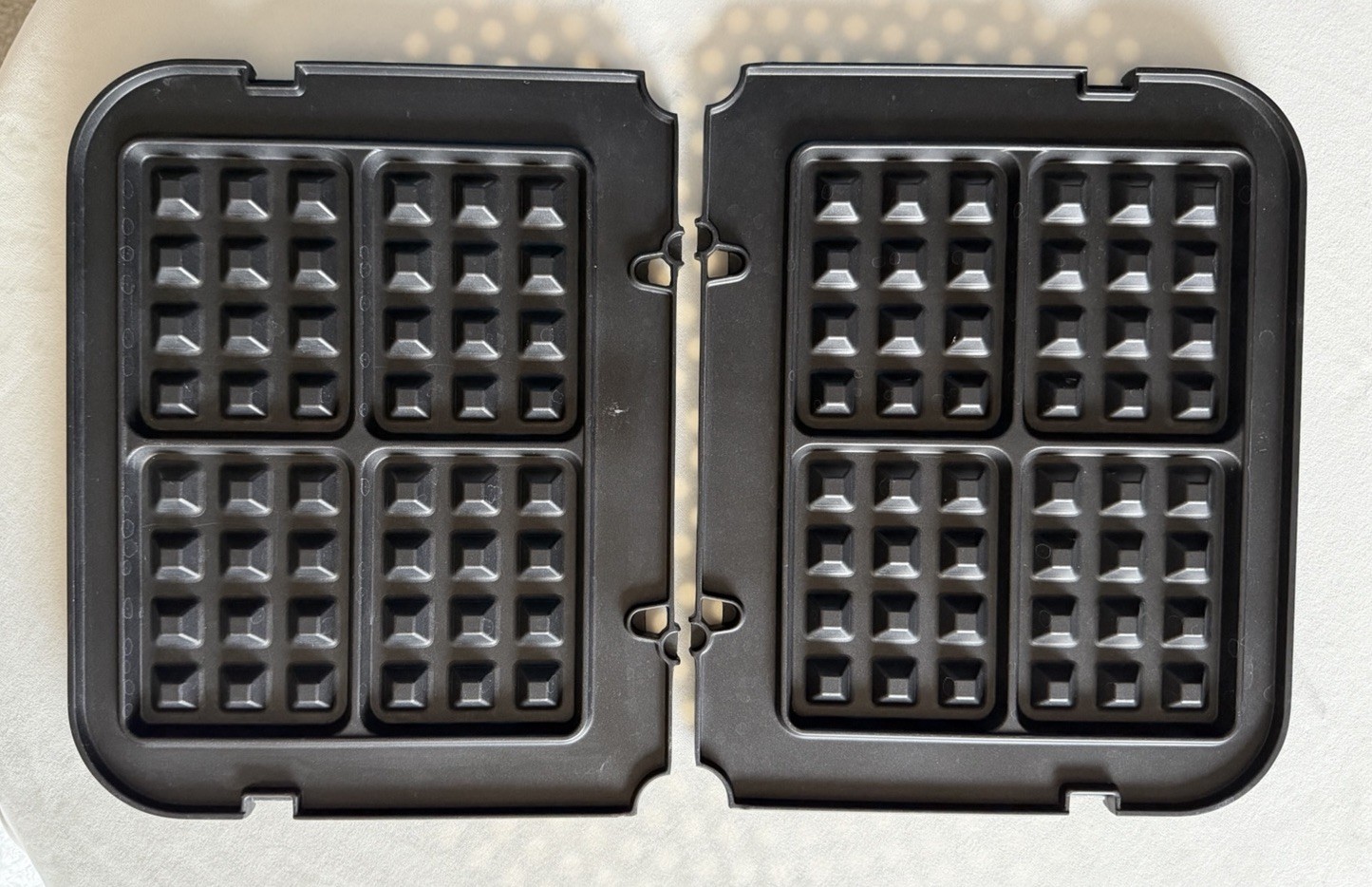 Cuisinart GR-WAFP Griddler Waffle Plates Set Of 2 Plates