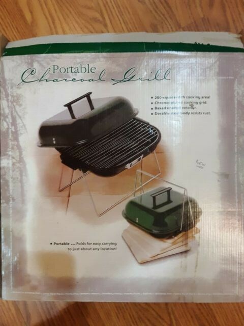 MOKE portable green charcoal grill Model M11000 14.5 x 14.5