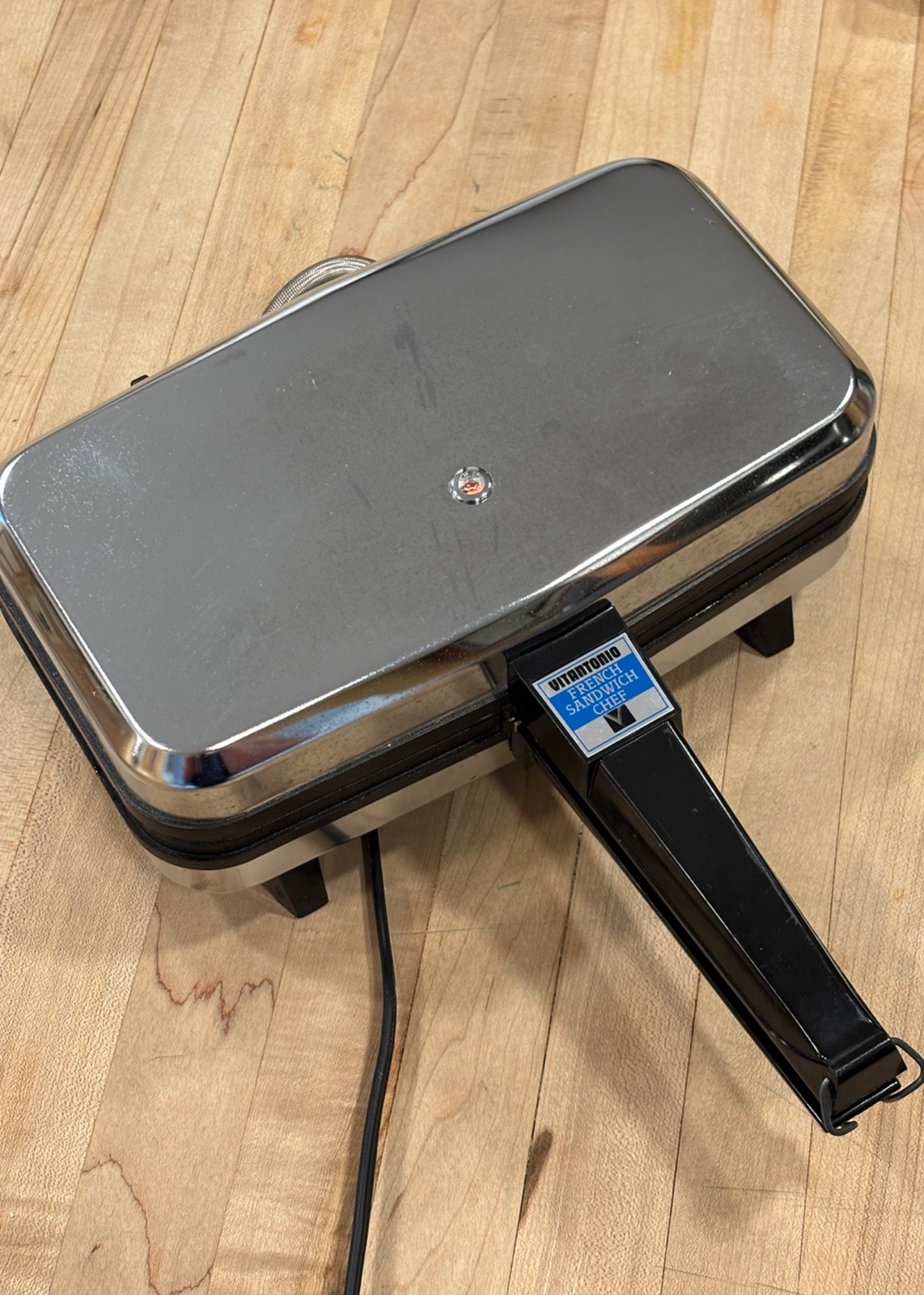 Vintage VITANTONIO 650 French Sandwich Chef Maker 1990s Chrome WORKS GREAT!