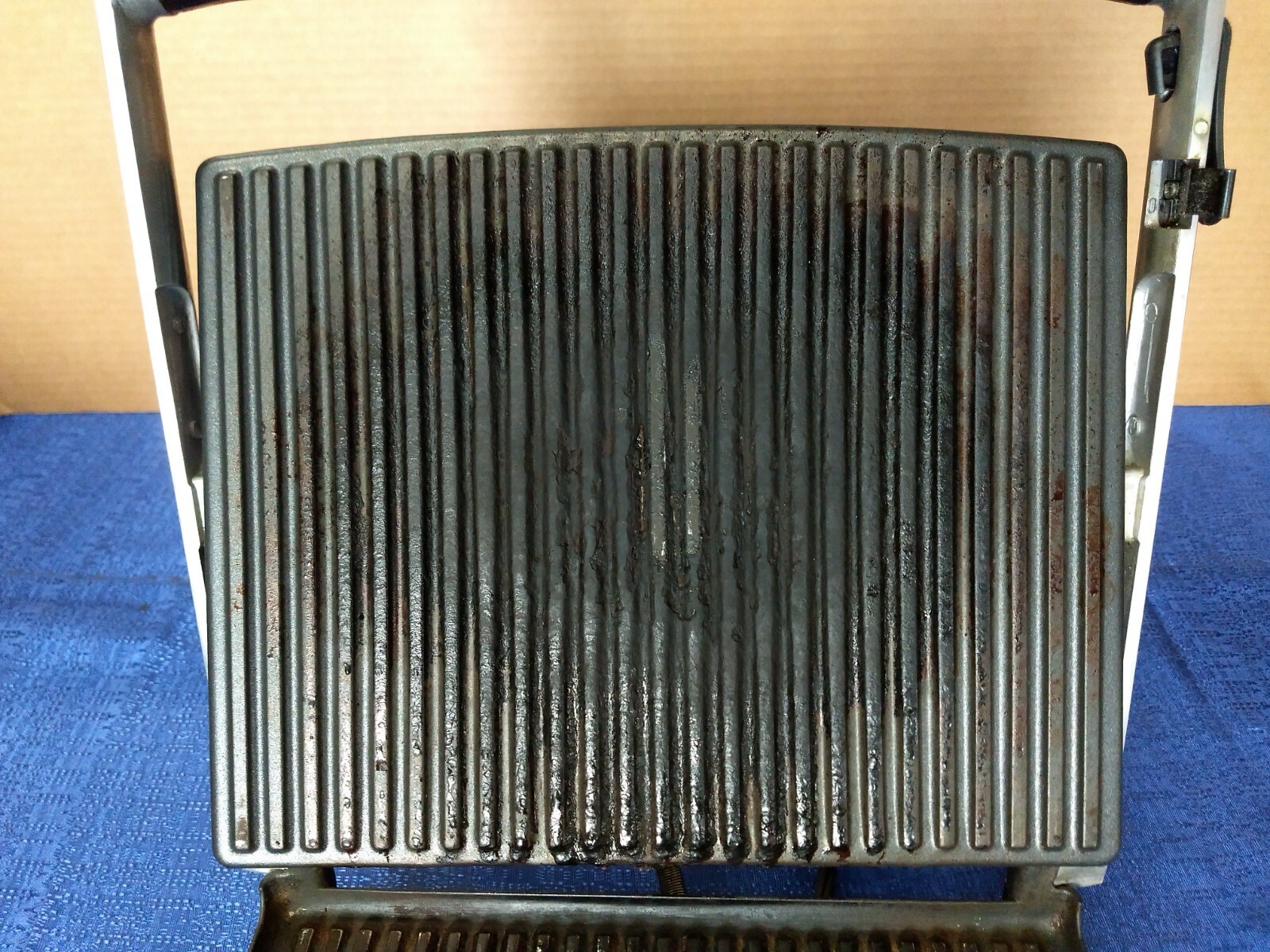 Krups Universal Grill & Panini Maker (Type FDE3)