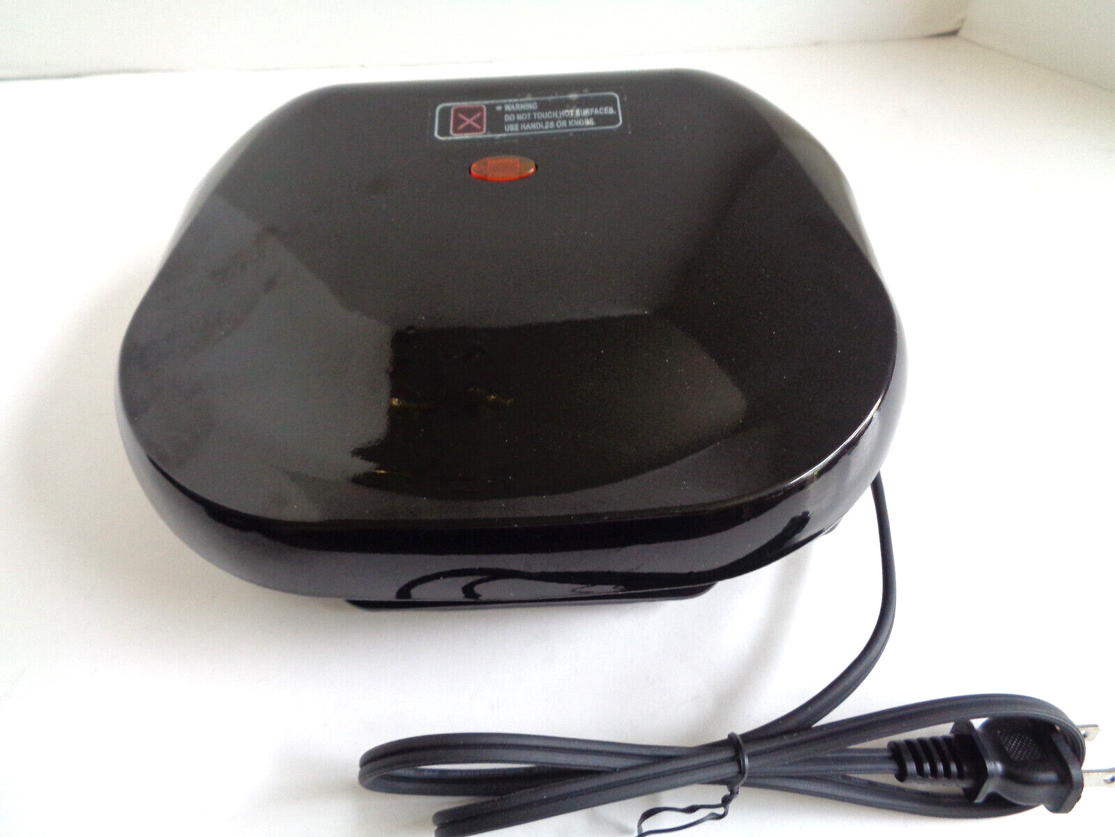 Living Solutions Electric Contact Grill Non-Stick 2 Burger Capacity Instructions