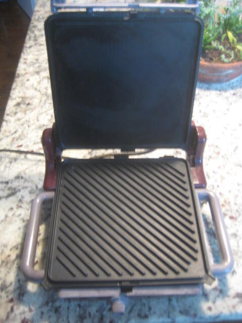 Vintage Toastmaster Grillerie 2003 Indoor Electric Speed Grill & Bakery Tested !