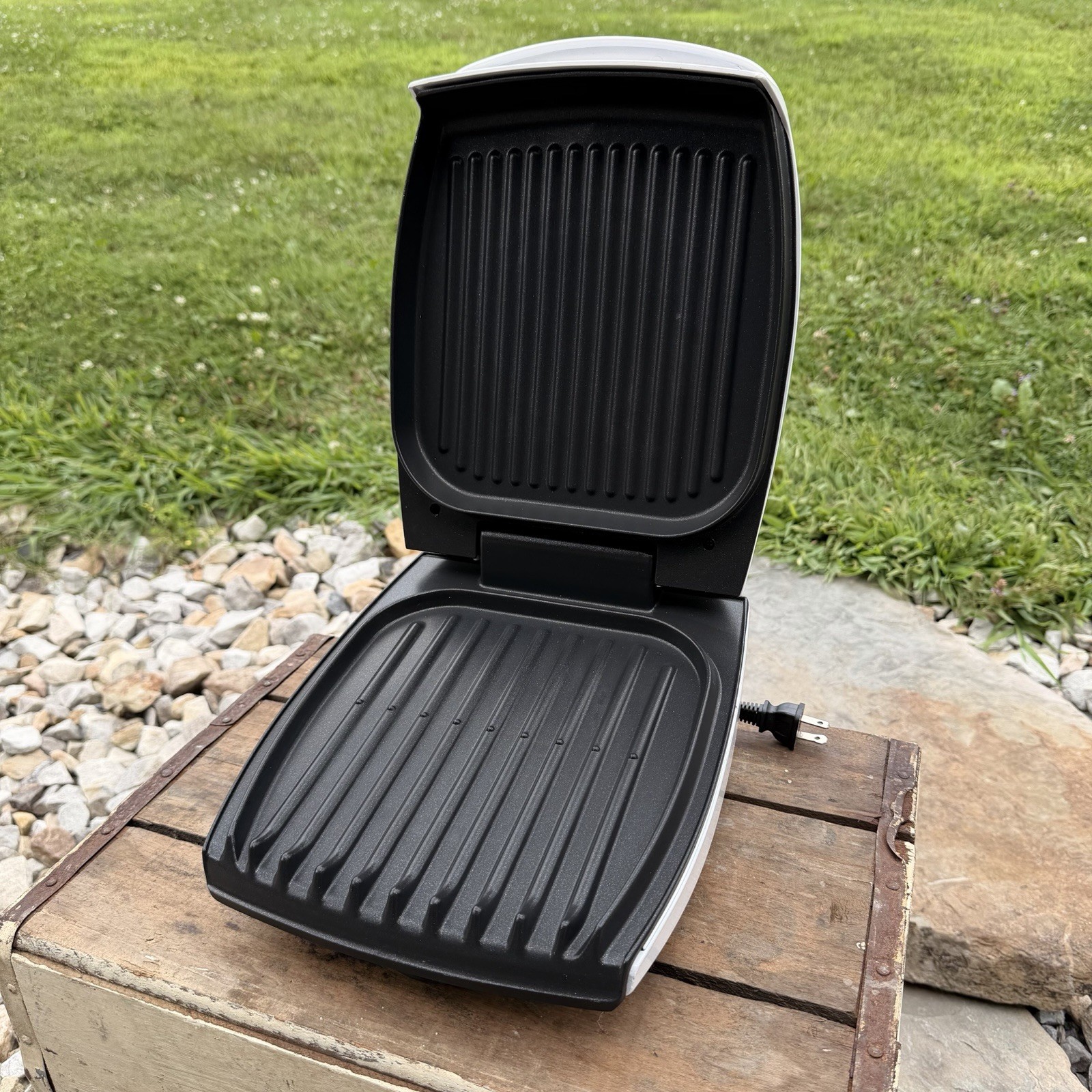 George Foreman Lean Mean Fat Reducing Grilling Machine GR20 Works Tested