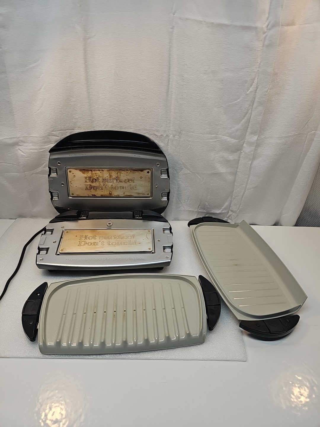George Foreman Serving Removable Plate Grill Panini Press Platinum GRP472P-1000W