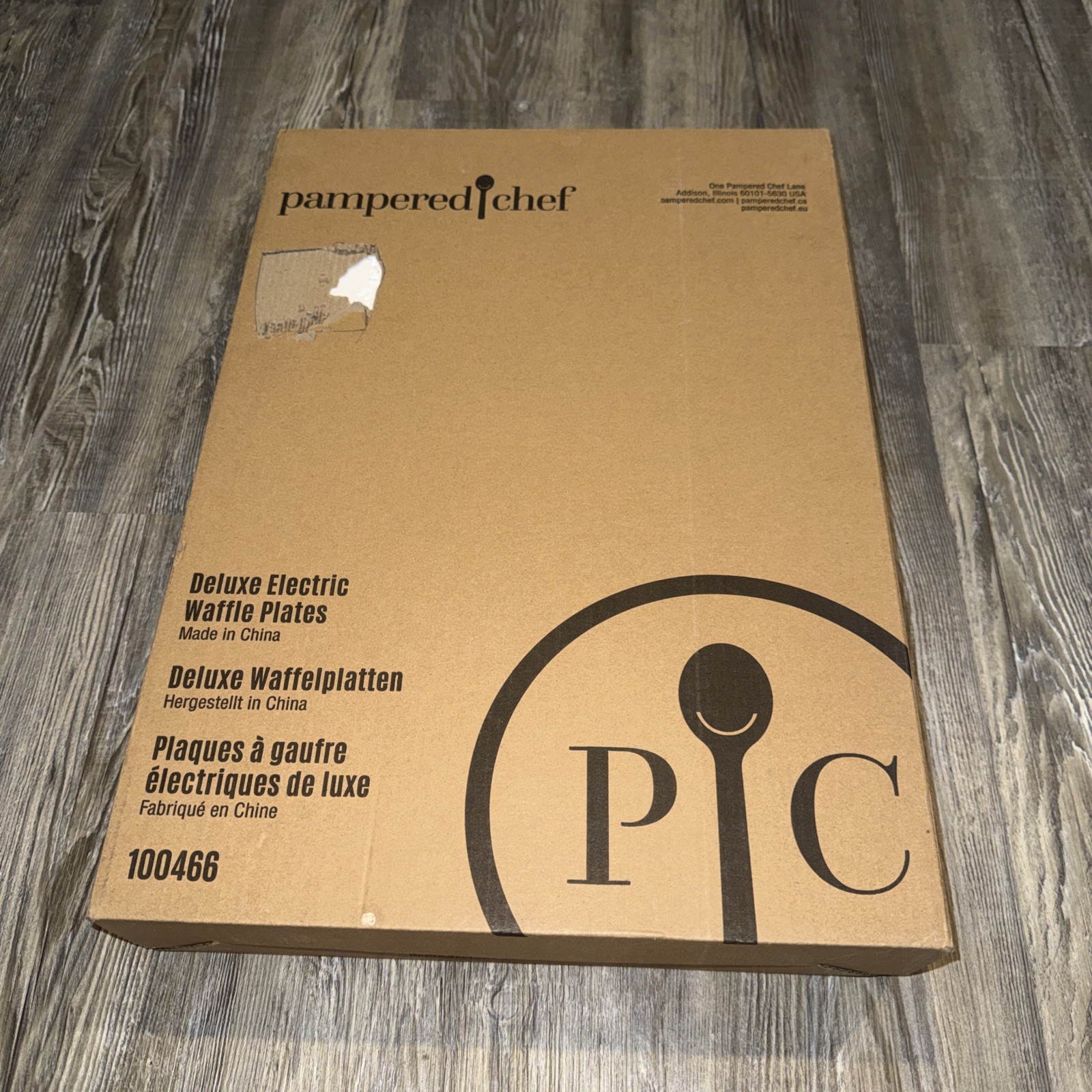 BRAND NEW Pampered Chef Deluxe Electric Waffle Plates BOX SET Item #100466