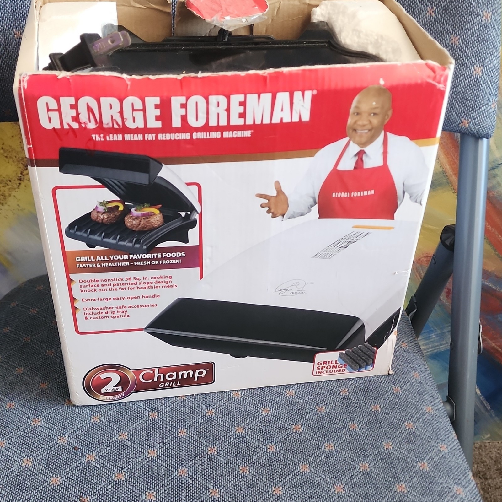 George Foreman Champ Electric Contact Grill Non-Stick 1000W 120V White Black
