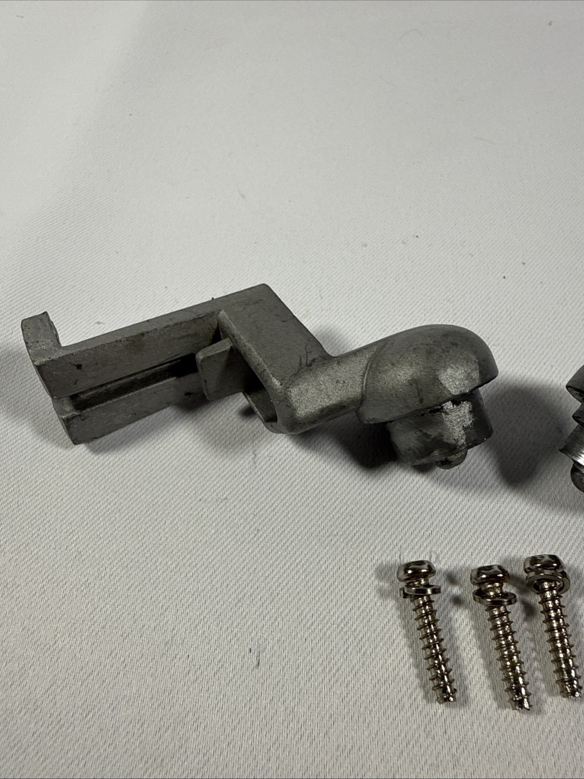Cuisinart GR-4N (TK) Griddler Original Left Right HingeScrews Replacement Parts
