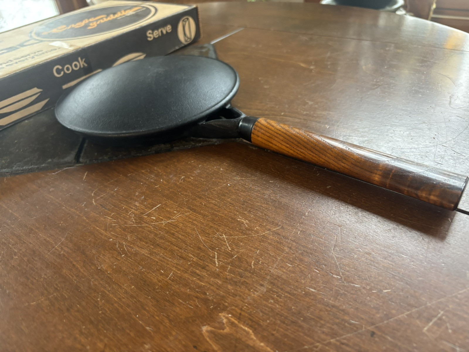 VINTAGE CREPE GRIDDLE CREATIVE COOKWARE CAST IRON MADE IN USA NIB