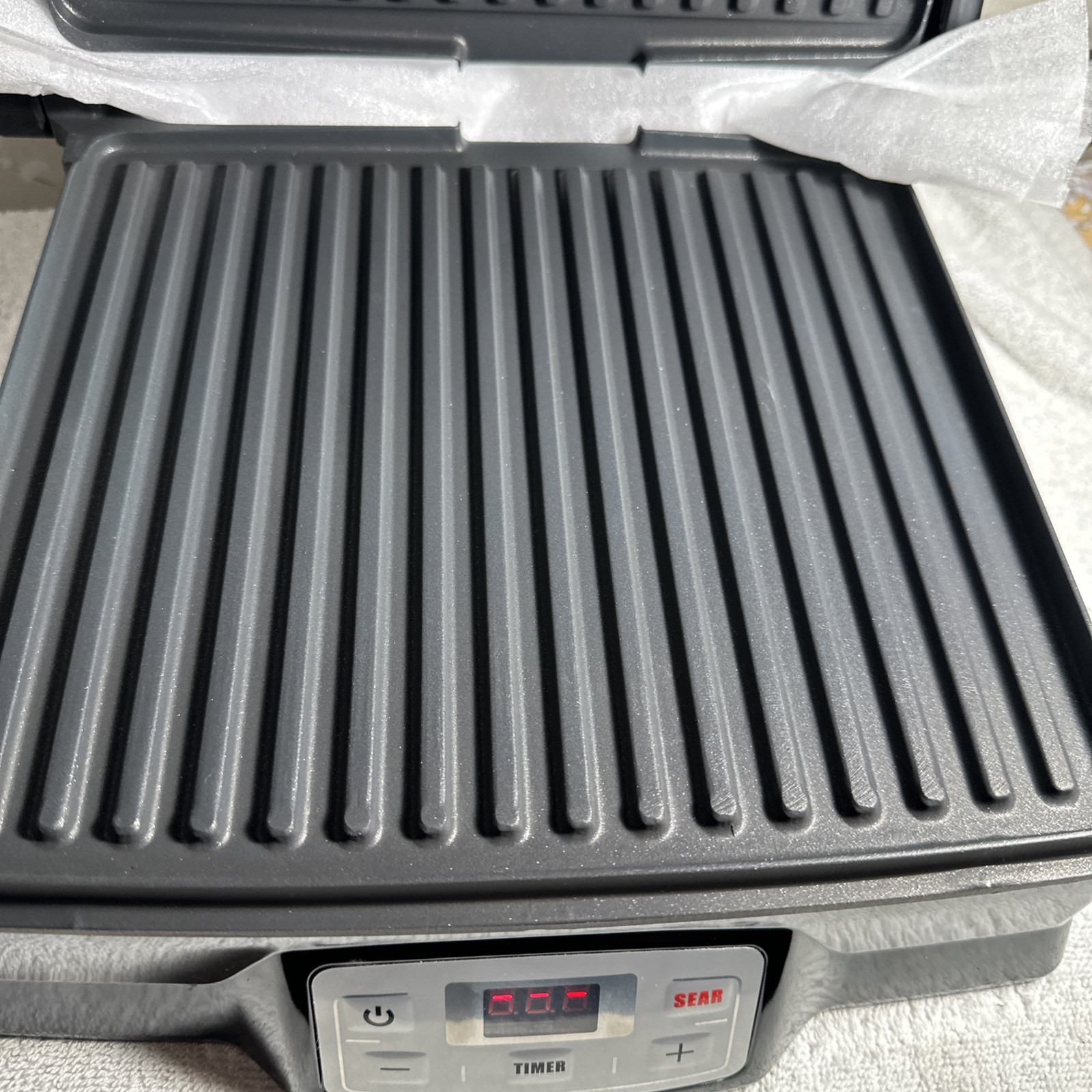 Cook’s Essential Non- Stick Grill
