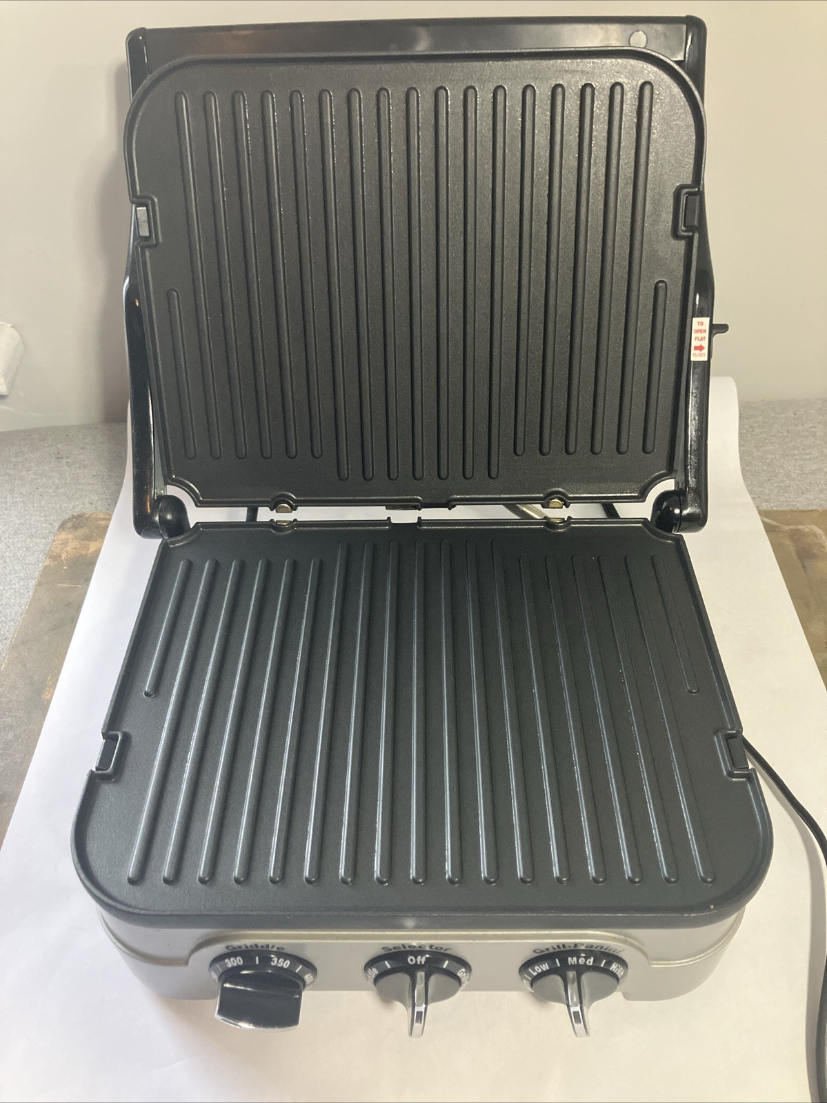 Cuisinart GRID-8N 5-in-1 Griddler | Compact Grill & Panini Press
