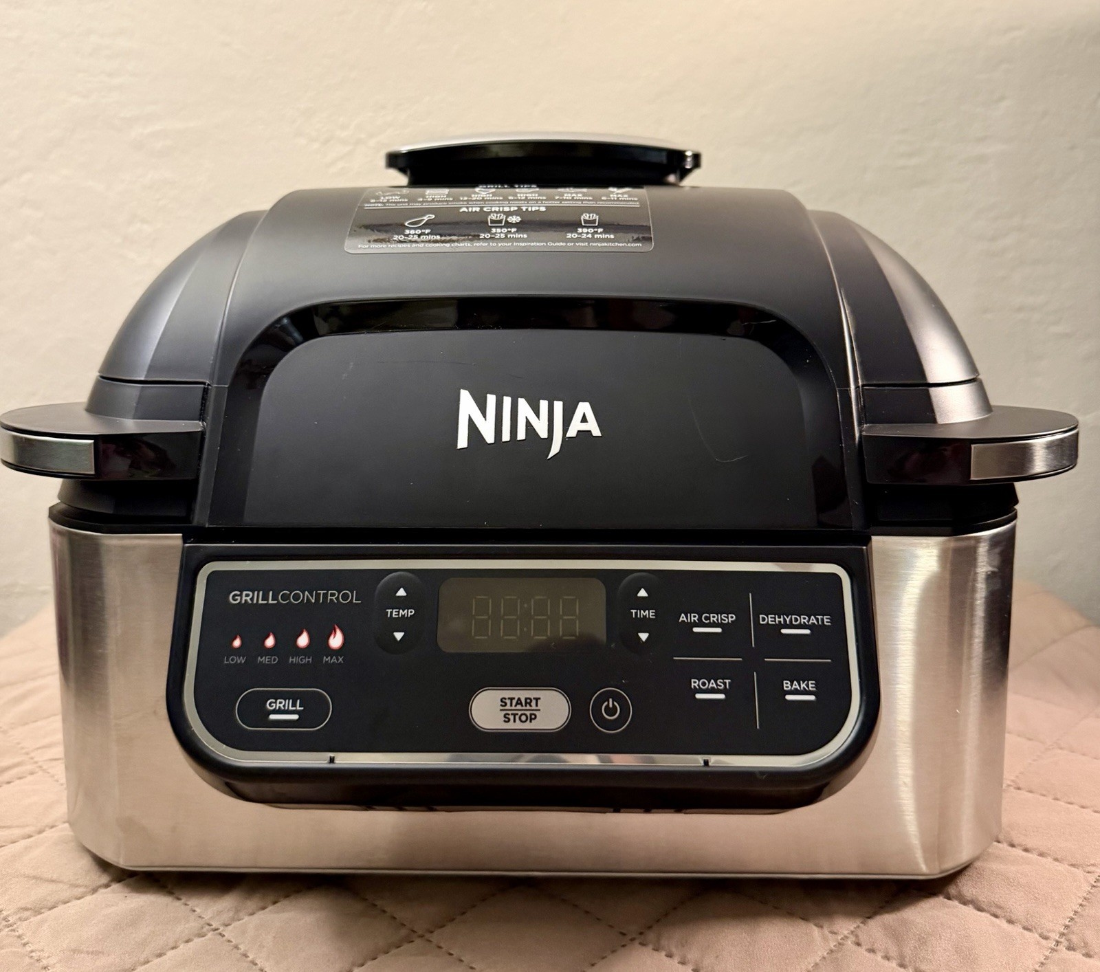 Ninja Foodi AG301 Indoor Electric Grill Air Fryer 1760W Black/Silver
