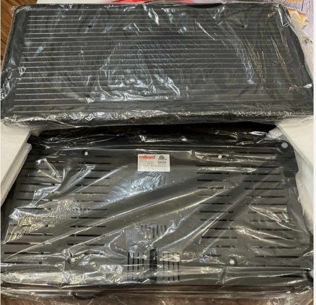 MILLARD NIB 8 Servings Raclette Grill 2 Cooktops-Grill & Granite Stone