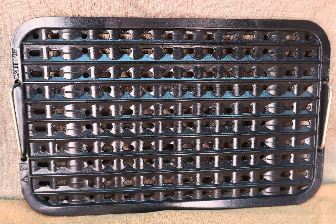 Perforated Cast Aluminum Replacement Plate for TriStar Indoor Smokeless Grill