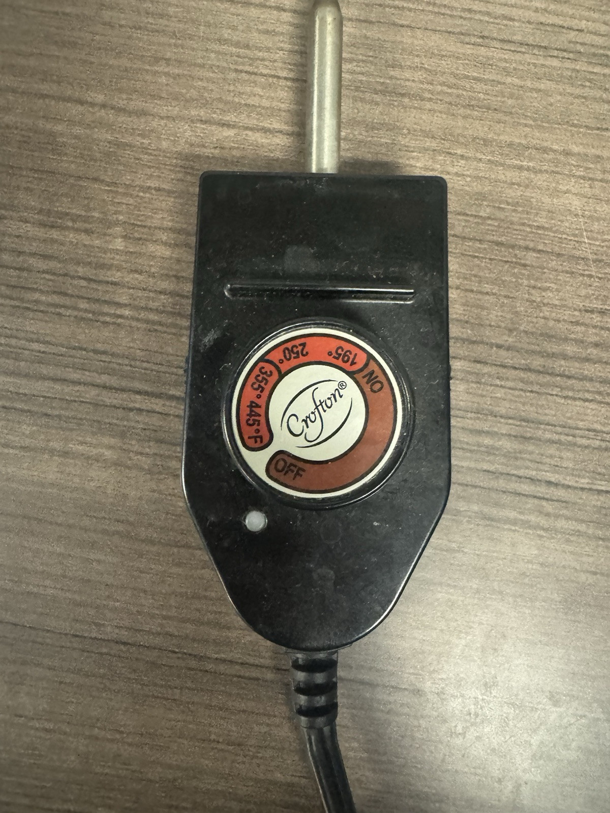 Crofton Power Source Model #CTW300C For Electric griddle. Pre owned==