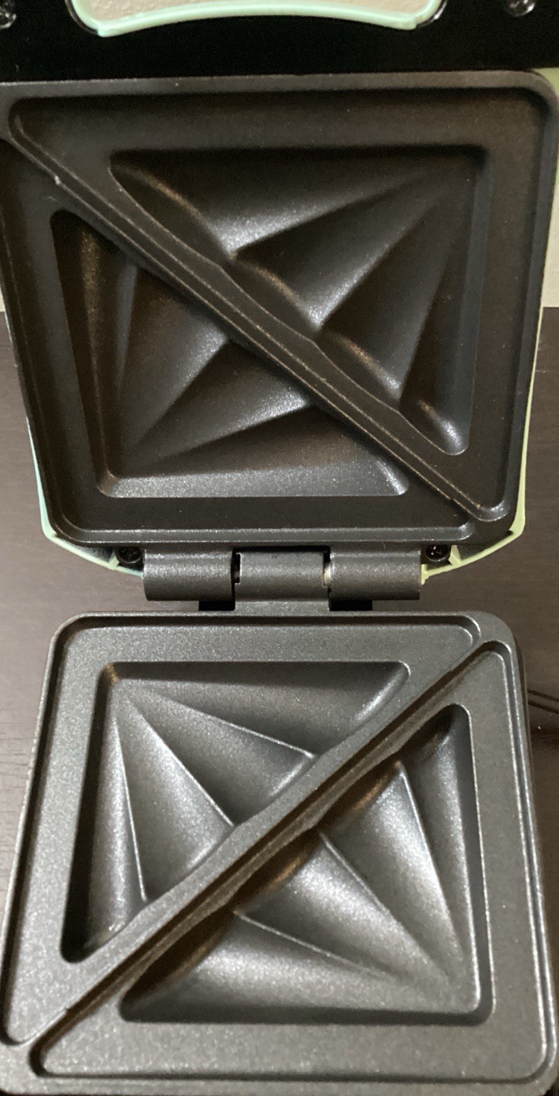 Dash Mini Sandwich Maker Pocket Sandwich Non-Stick Mint Green Compact