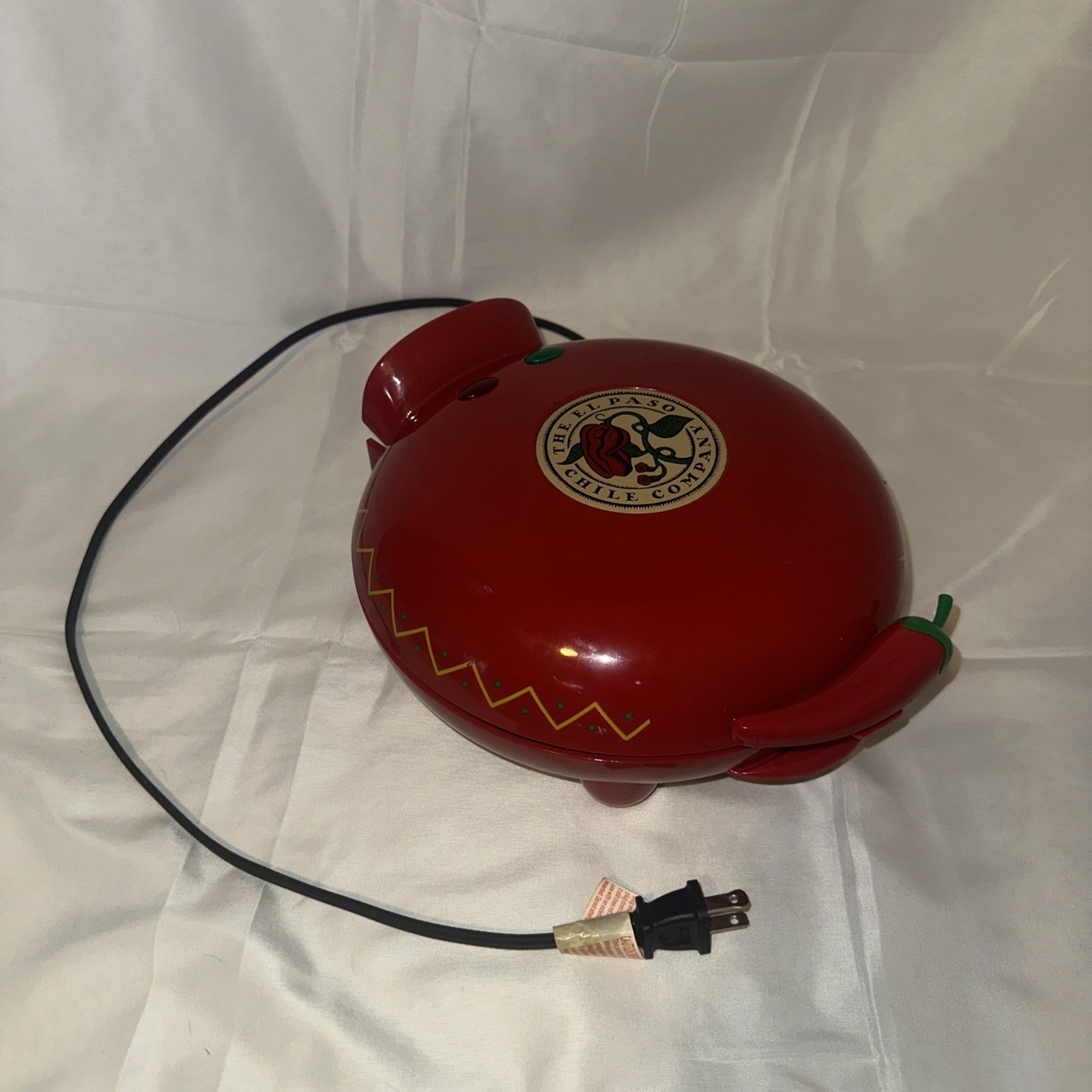 The El Paso Chile Company Quesadilla Maker Non Stick Red