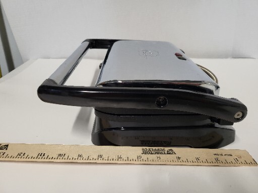 Wolfgang Puck Working Clean Stainless Steel Bistro Collection Panini Maker