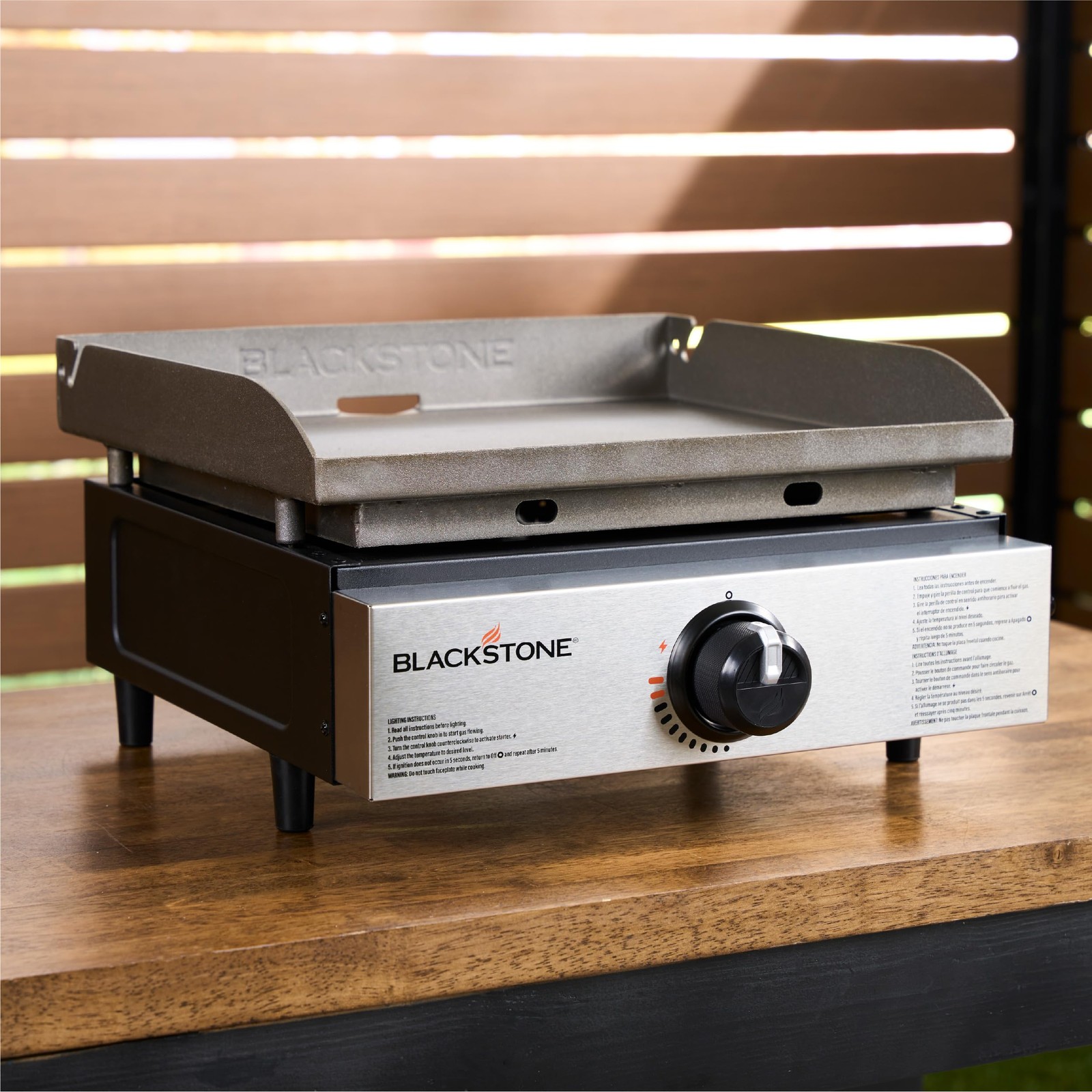 Blackstone 1971 Original 17″ Omnivore Tabletop Griddle, Black