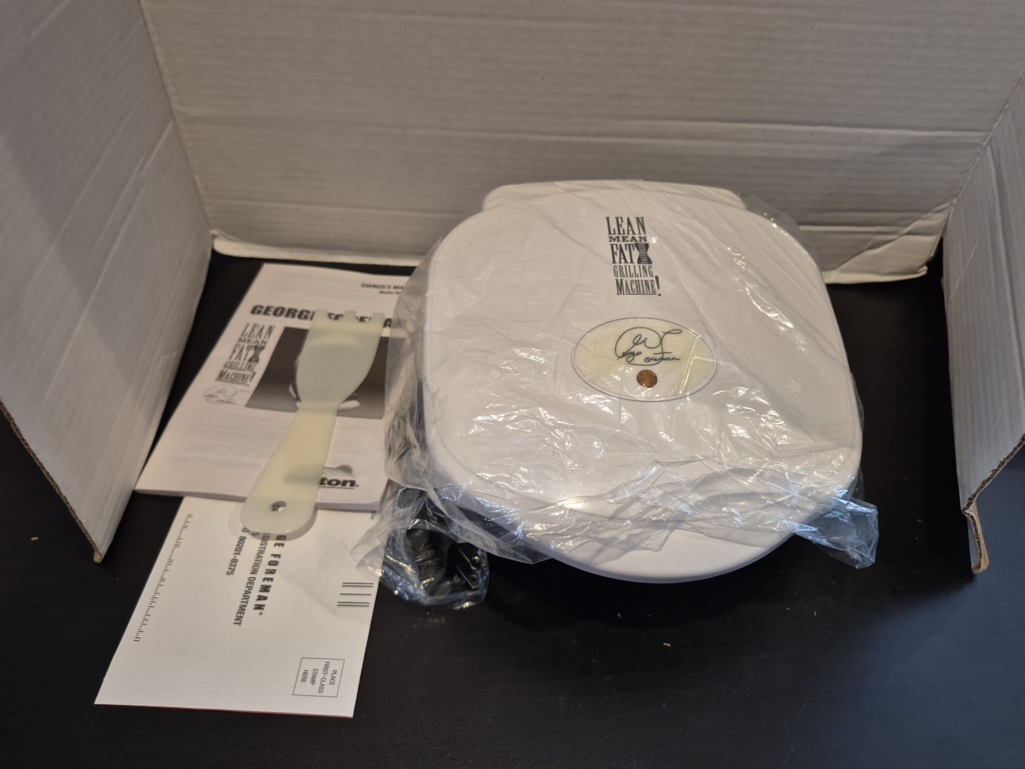 George Foreman Lean Mean Fat Reducing Grilling Machine Model GR-10A
