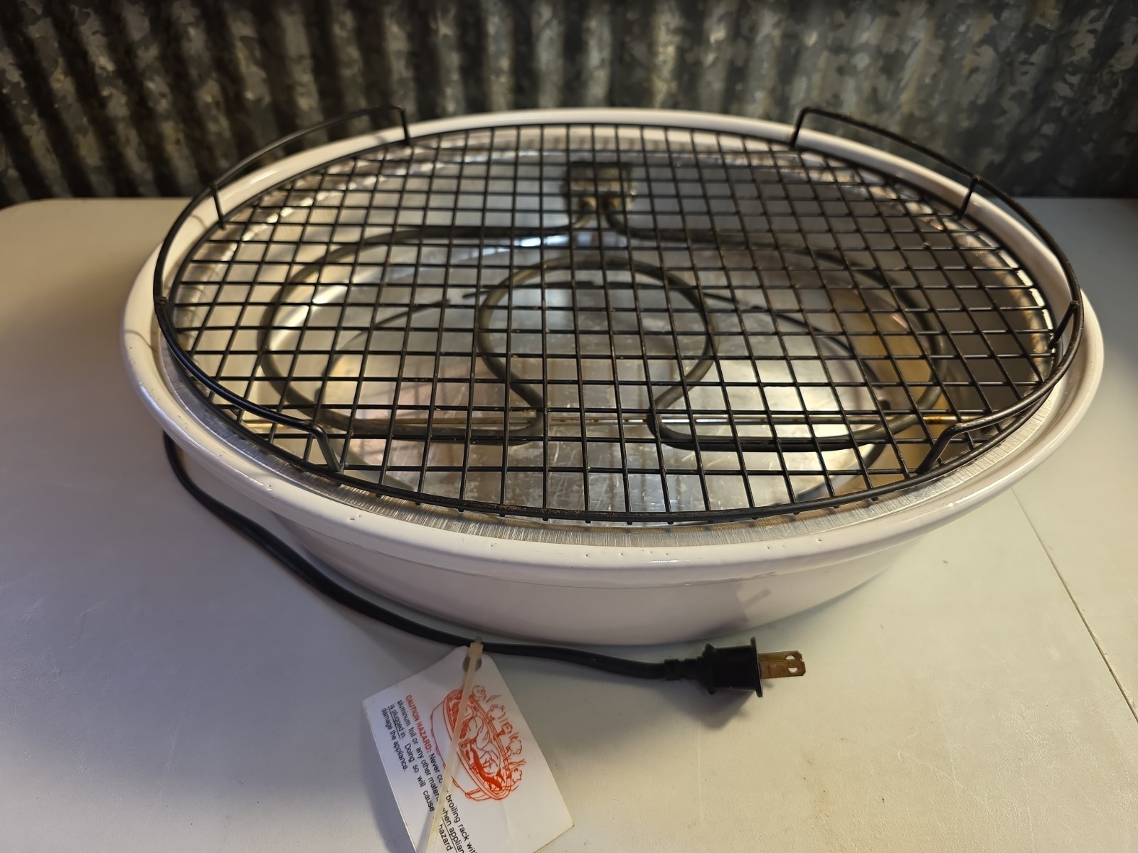 Vtg Nutri-broil By Dazey,USA,Smokeless Indoor Electric Broiler, Hand Made, Works