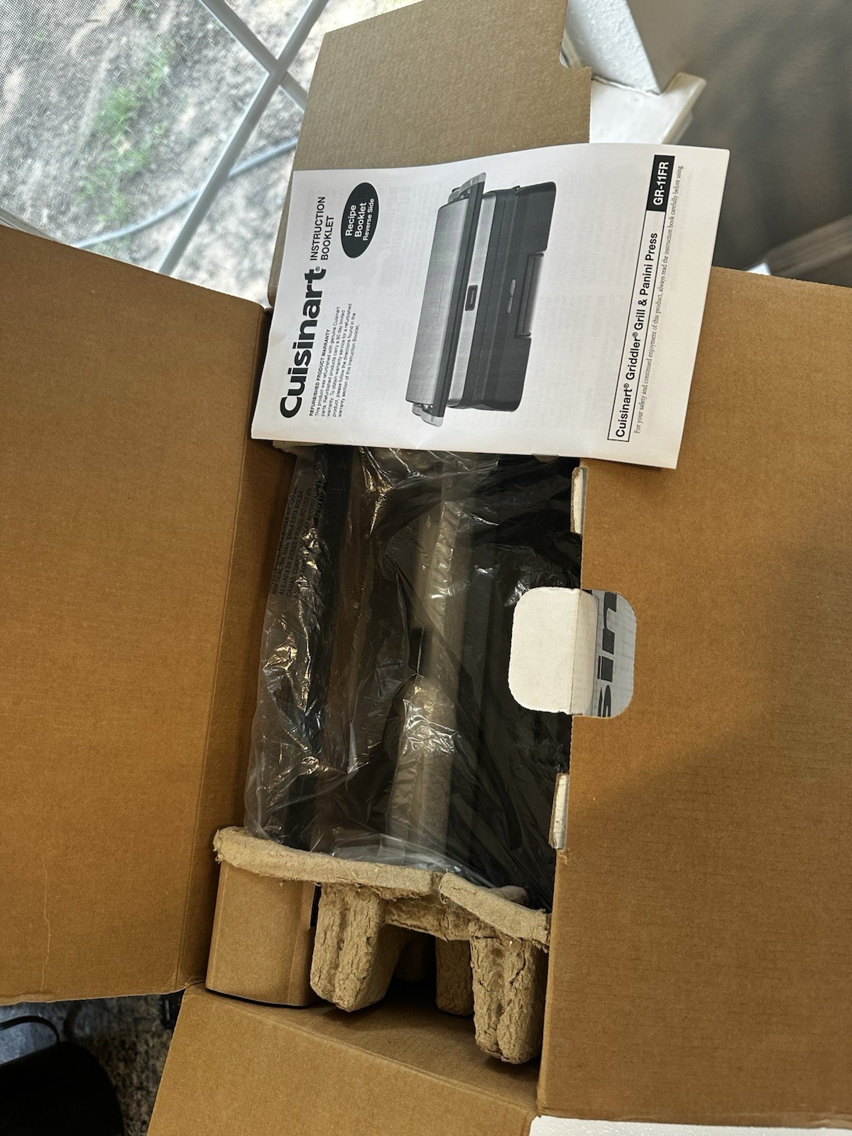Cuisinart GR-11FR 3 in 1 Grill and Panini Press Griddler – Open box